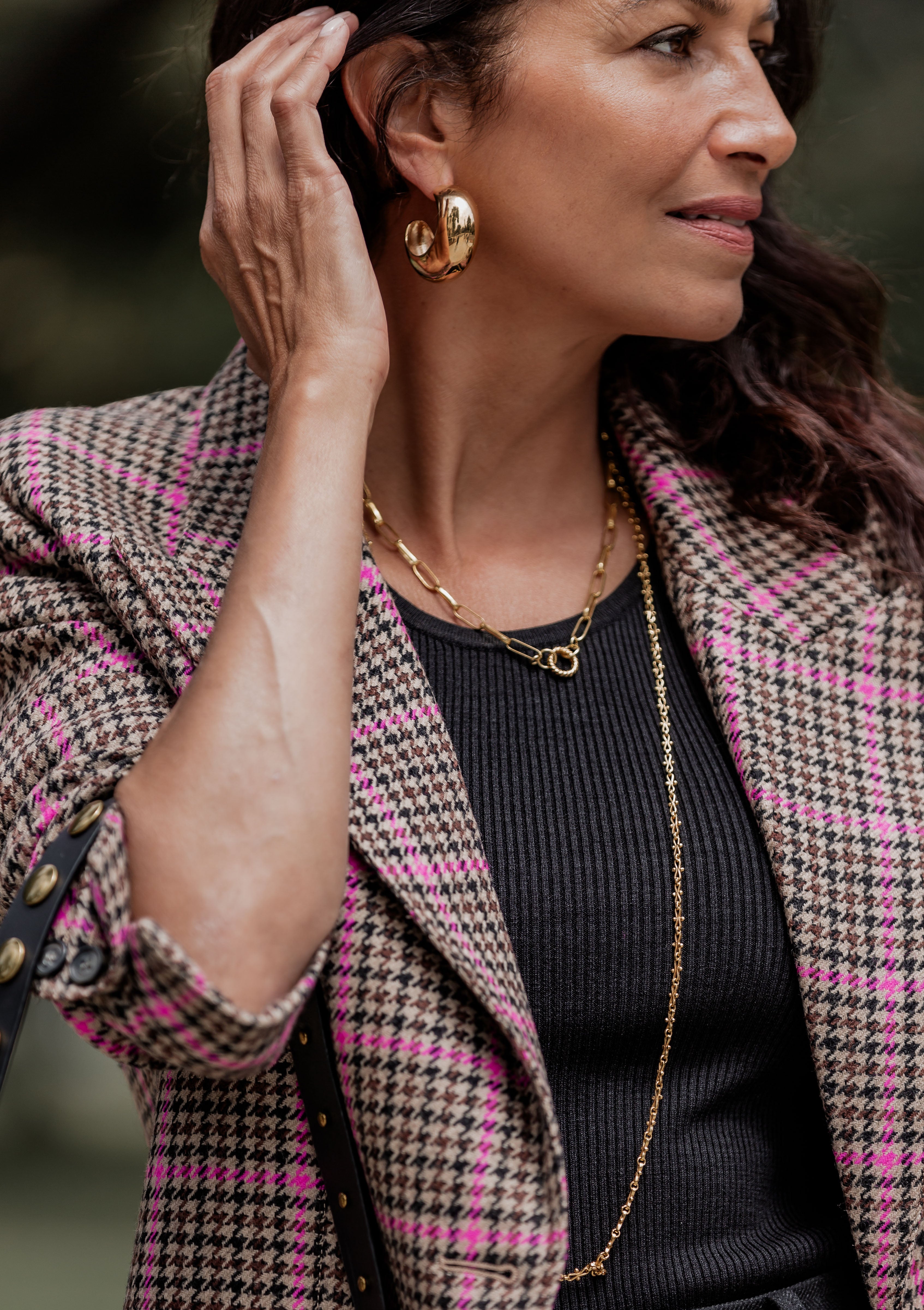 Large Shiny Crescent Earrings | Dore