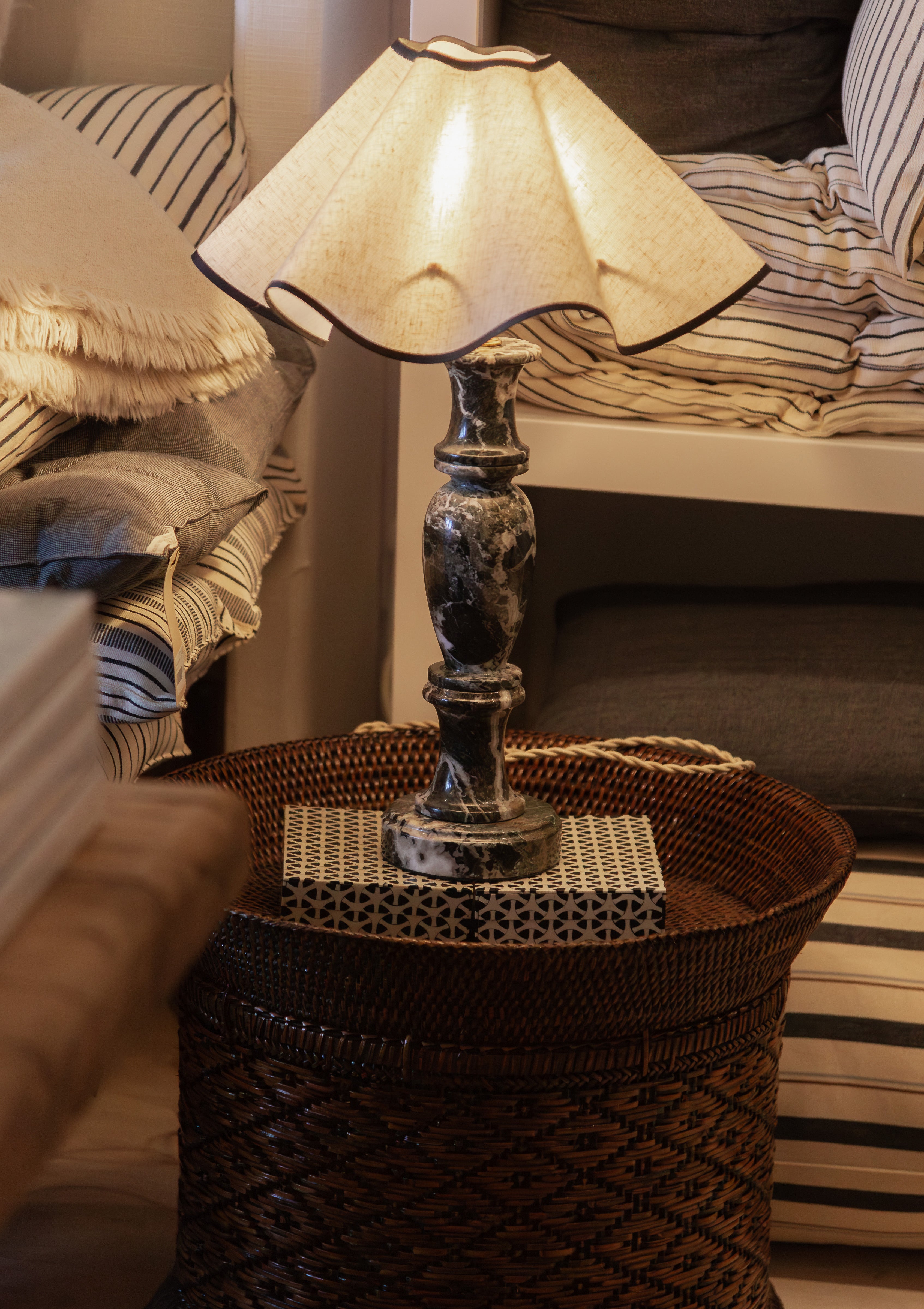 Rattan Round Motif Side Table | 20" x 16"