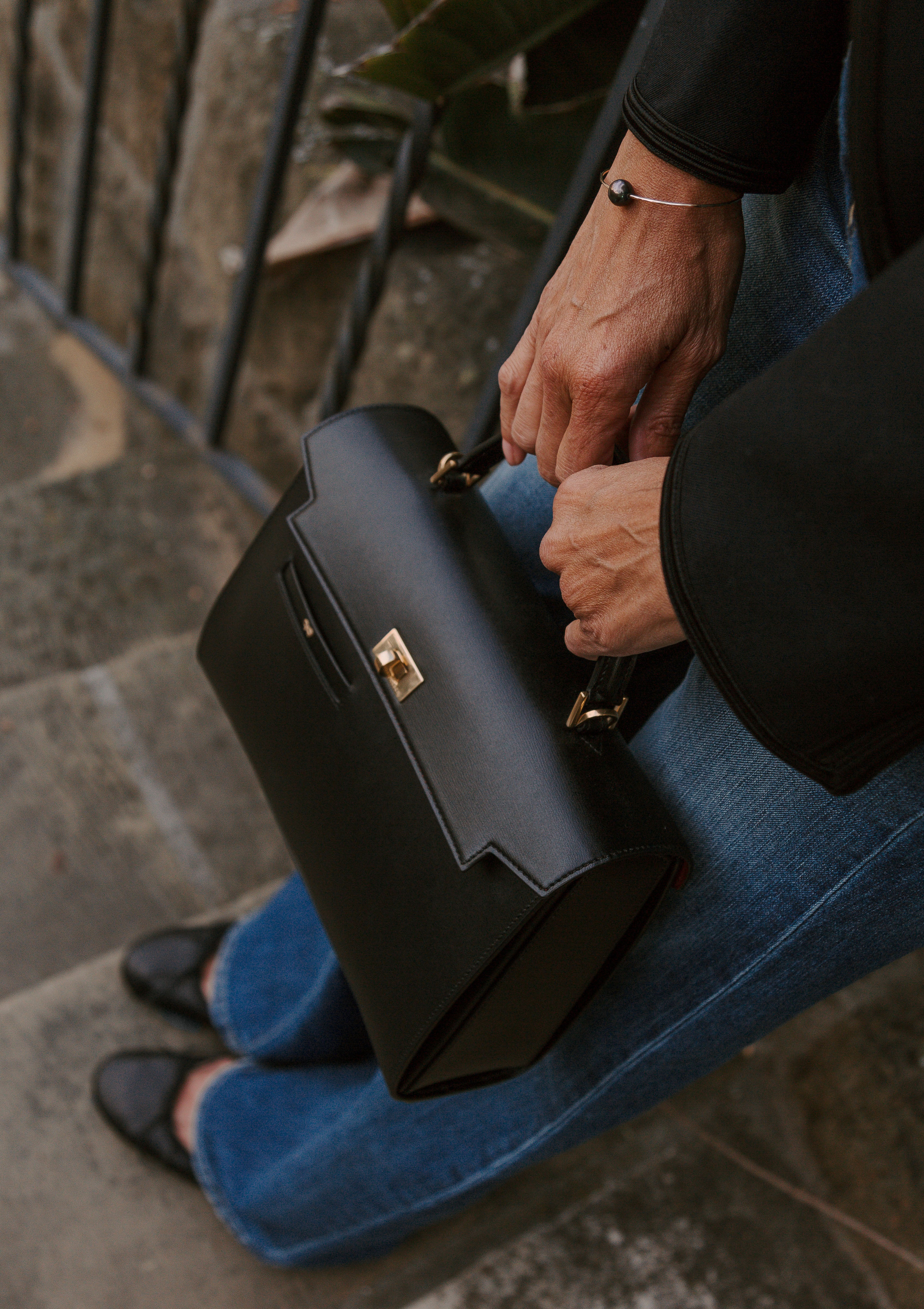 Mortimer Top Handle | Black