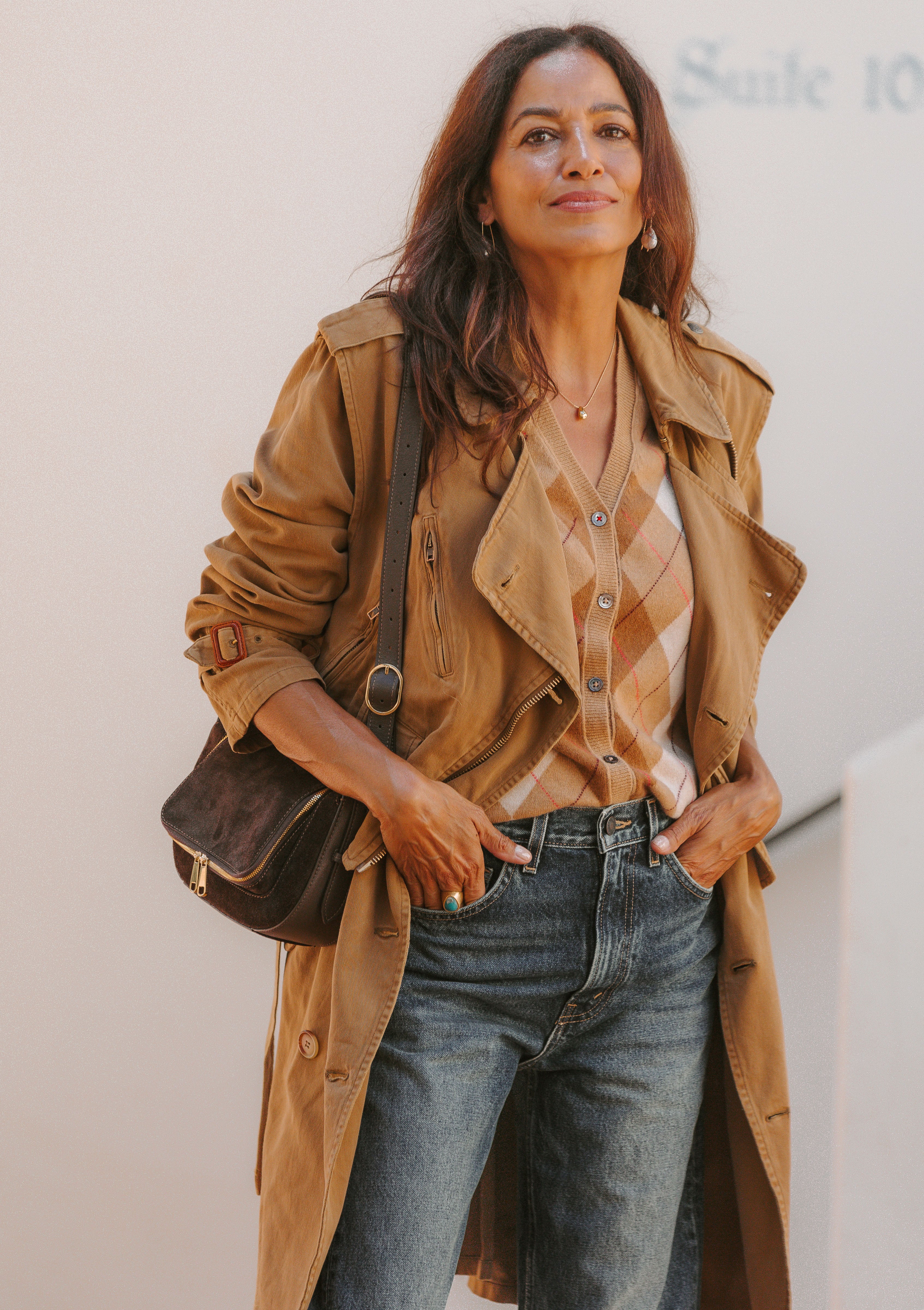 Vere New Shoulder Bag | Suede Dark Cedar