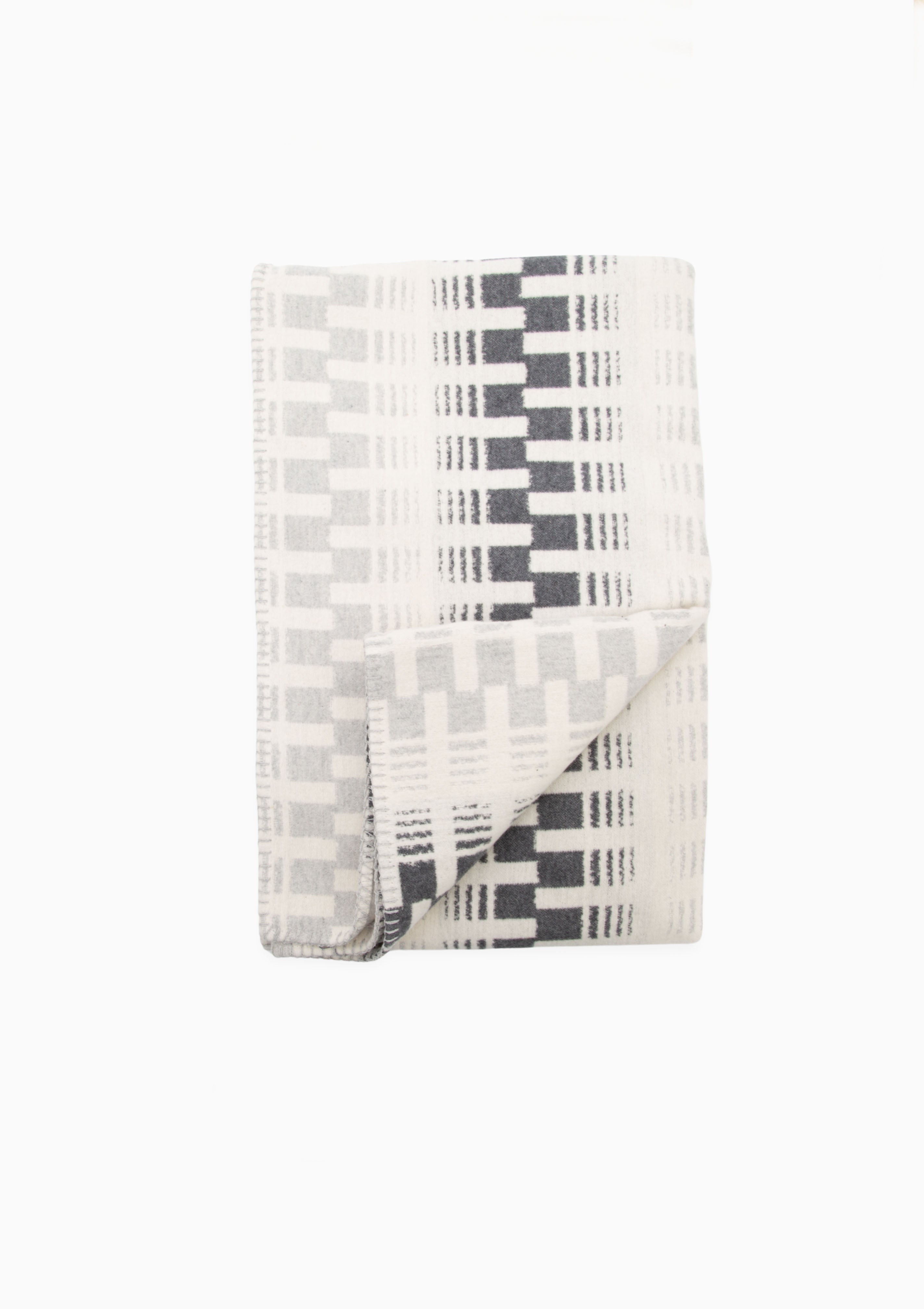 Jade Throw Geometric Stripes | Grey
