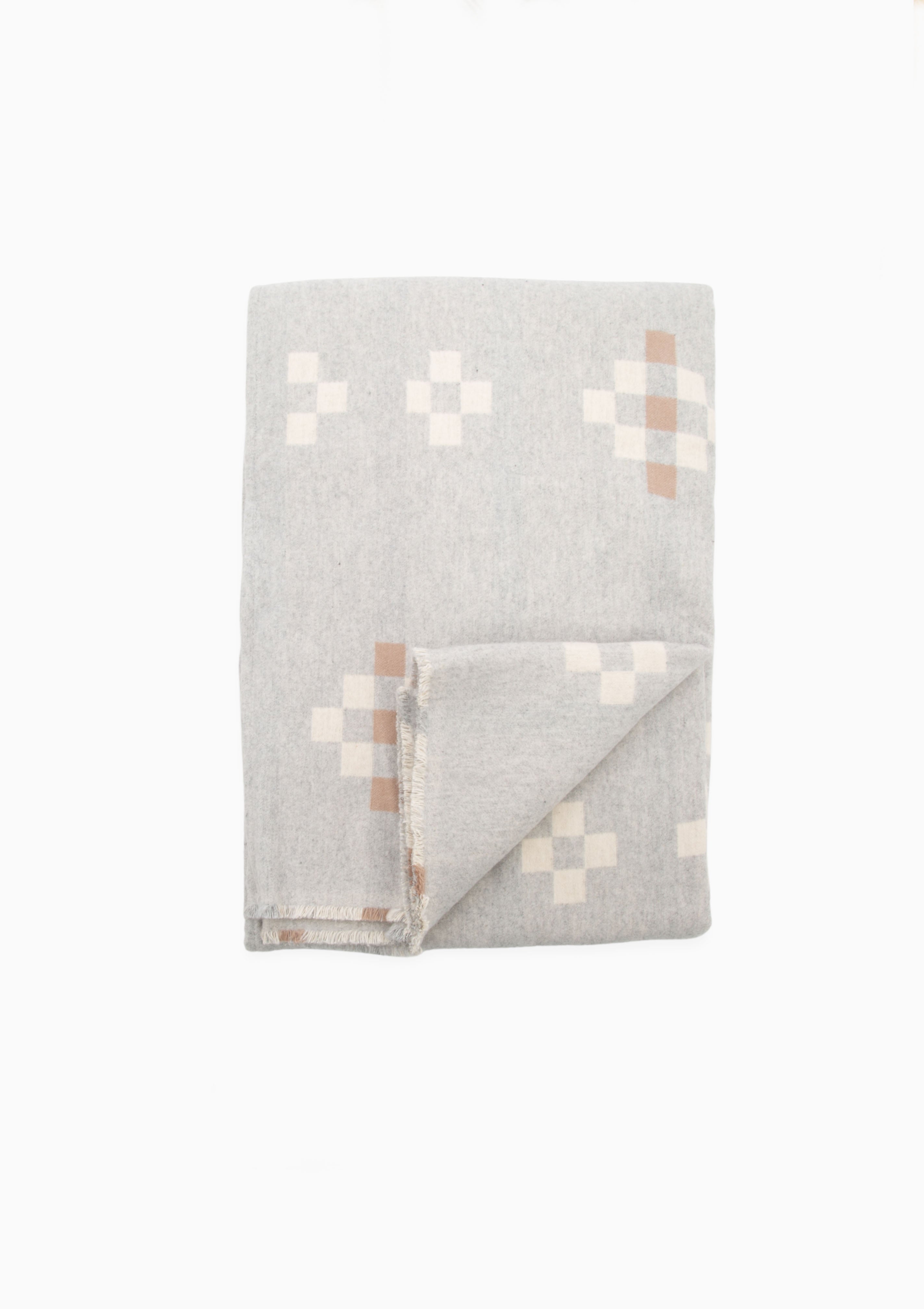 Amber Cotton Throw Quilt | Grey