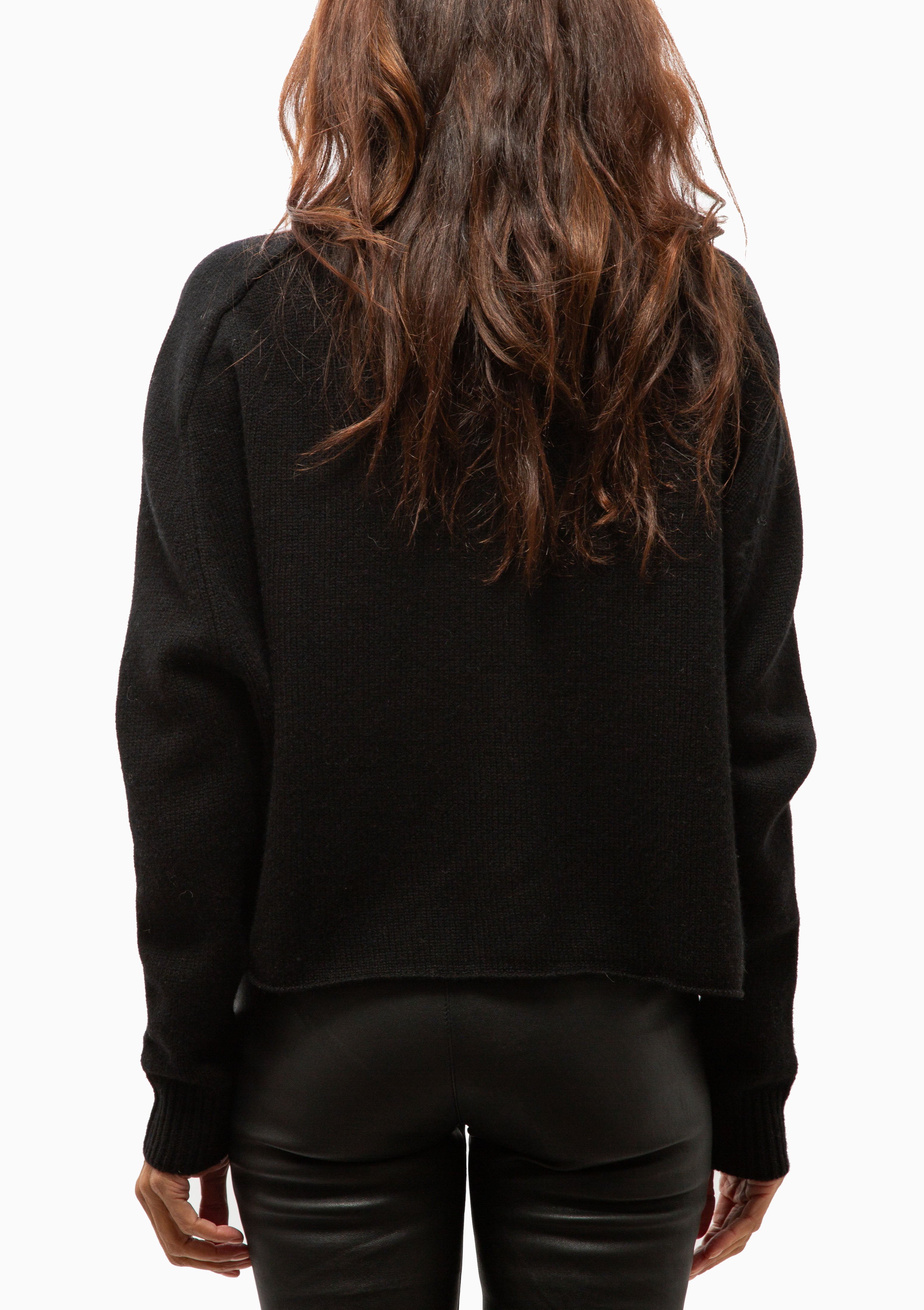 Lenox Turtleneck | Black