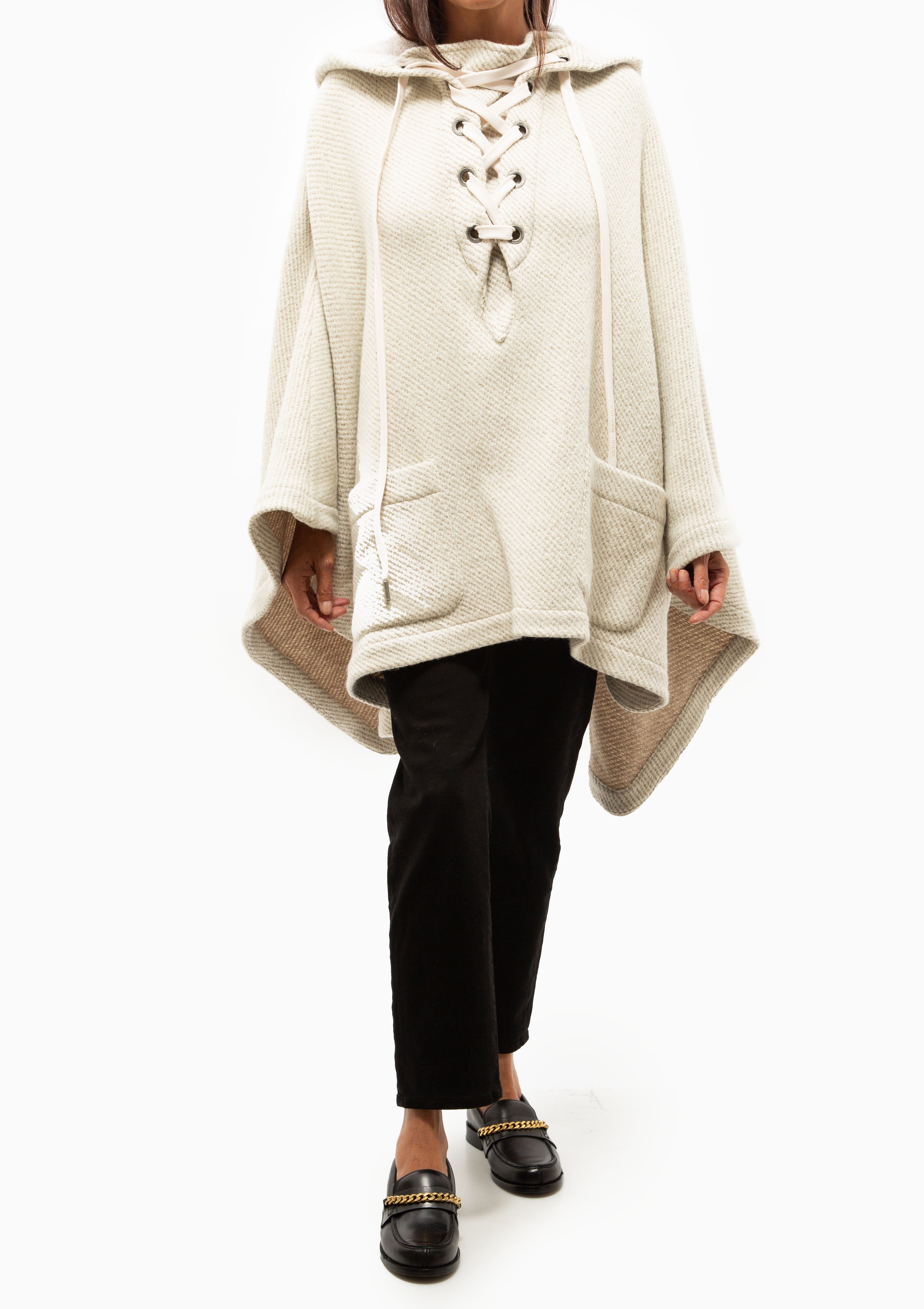 Journey Onyx Cape | Arctic Wolf