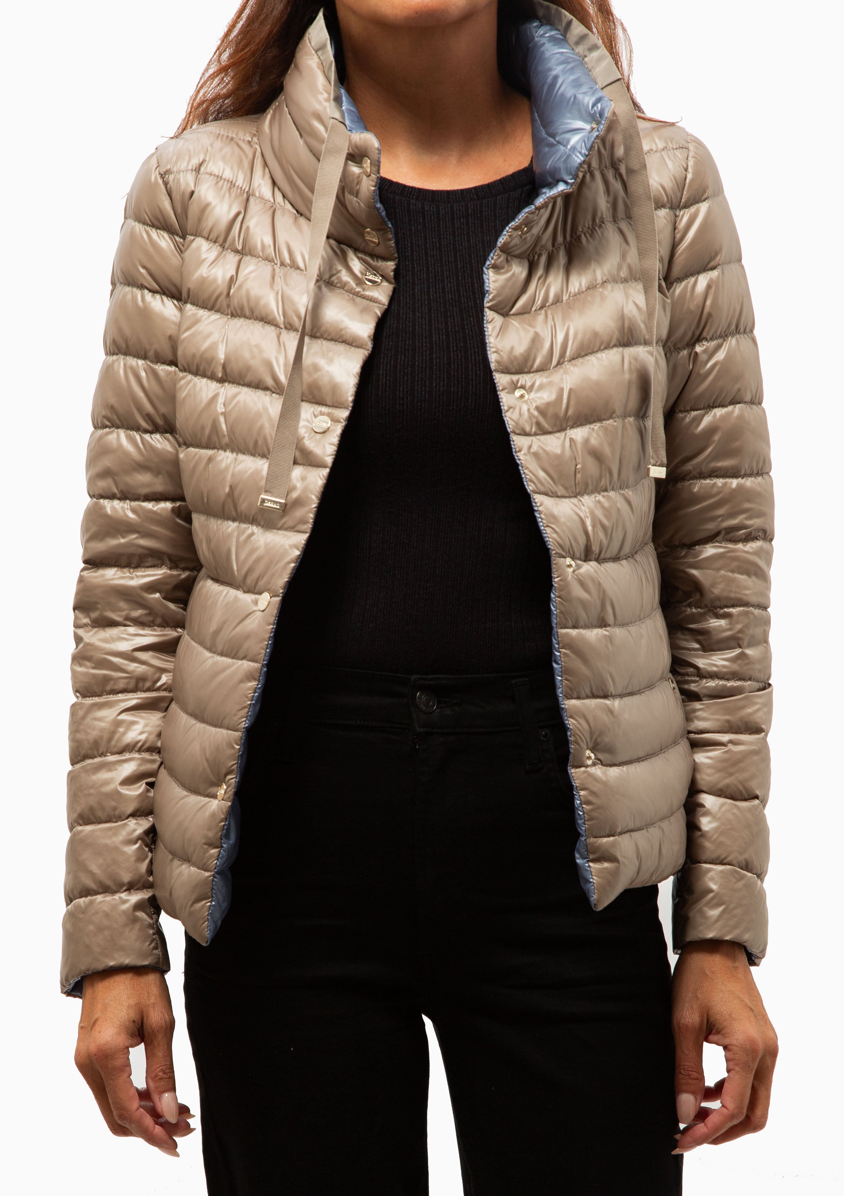 Classic Nylon Reversible Cape | Taupe/Blue