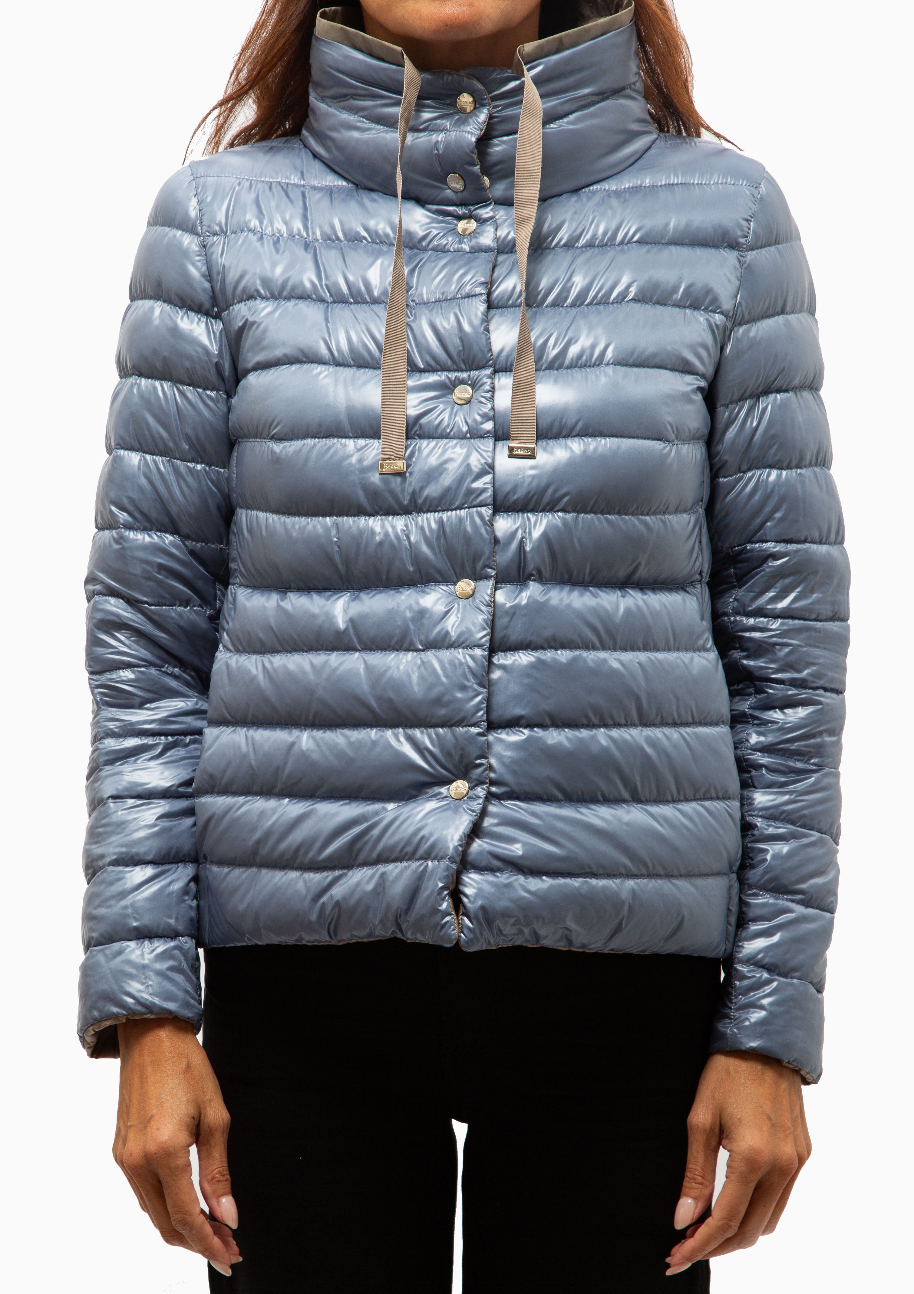 Classic Nylon Reversible Cape | Taupe/Blue