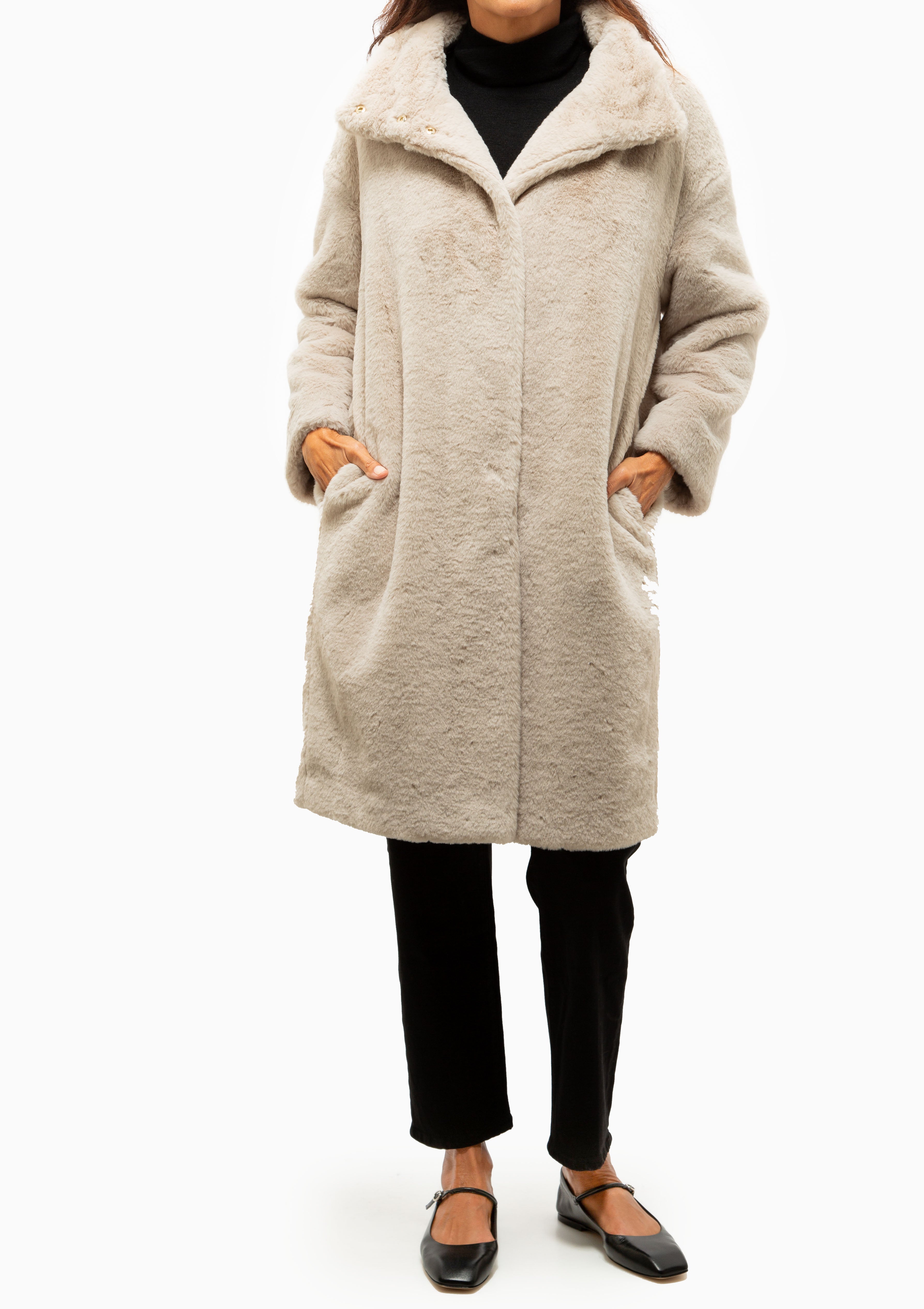 Faux Fur Stand Up Collar Coat | Chantilly