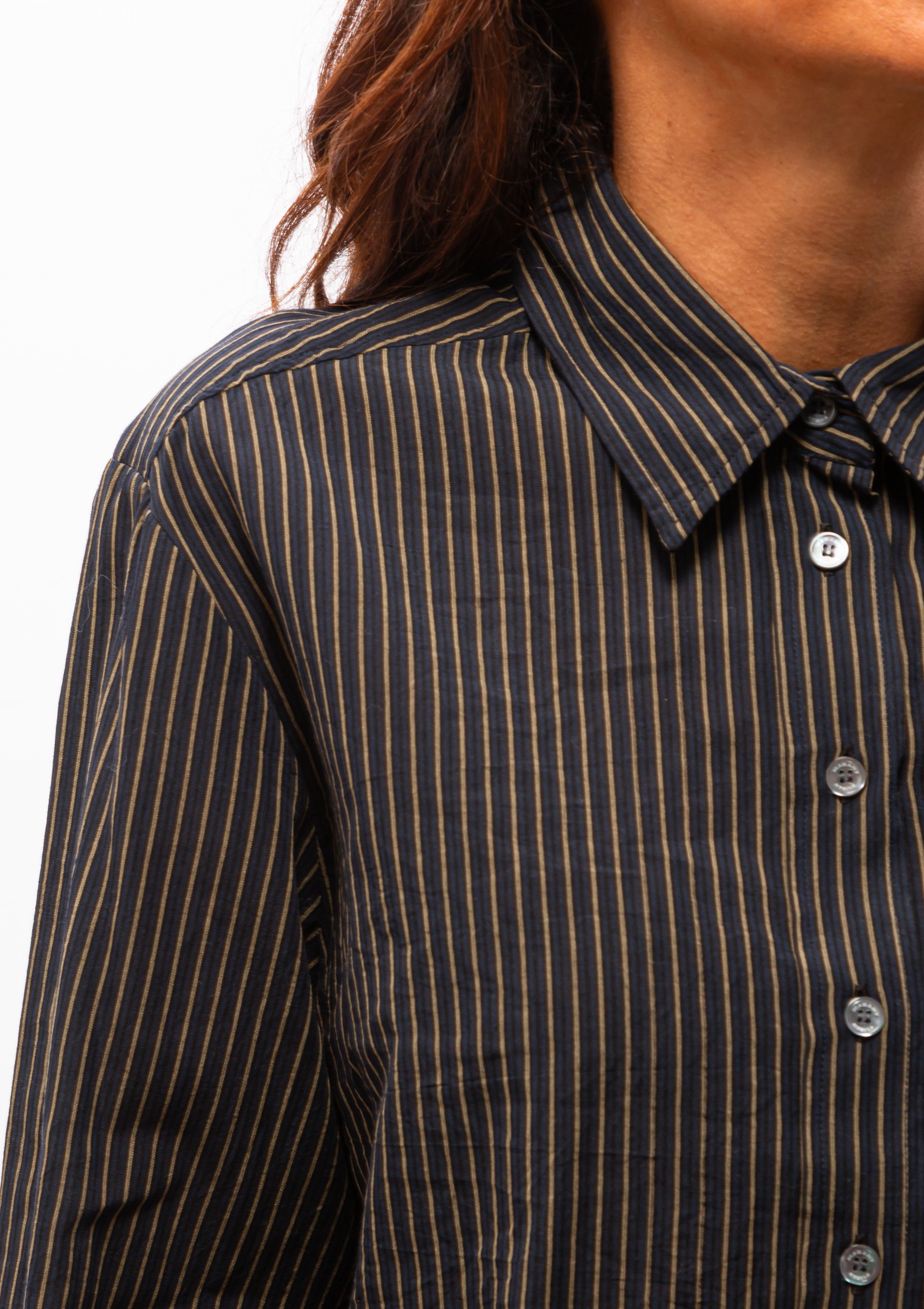 Eliora Shirt | Black Midnight