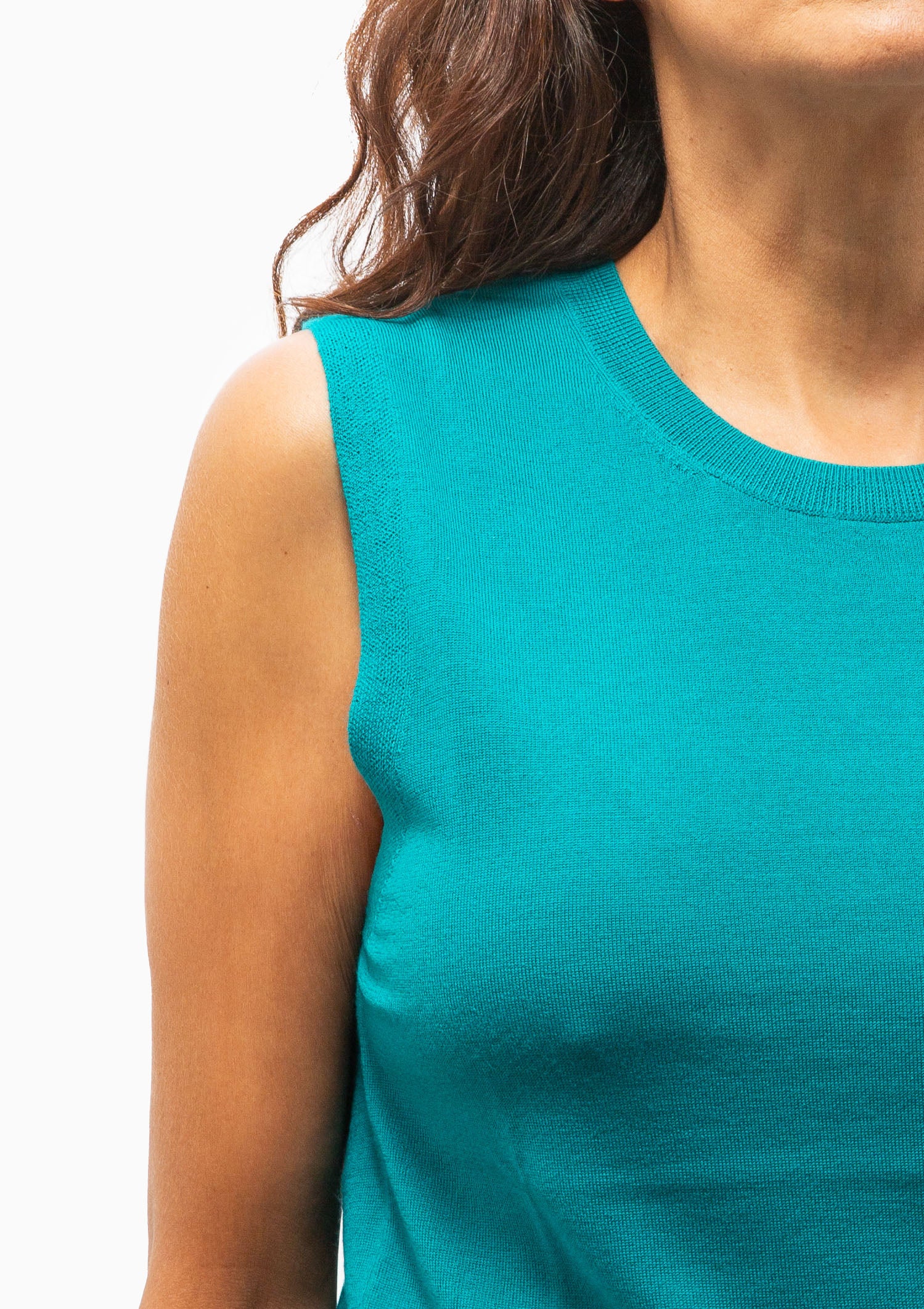 James Sleeveless Crew | Caribbean