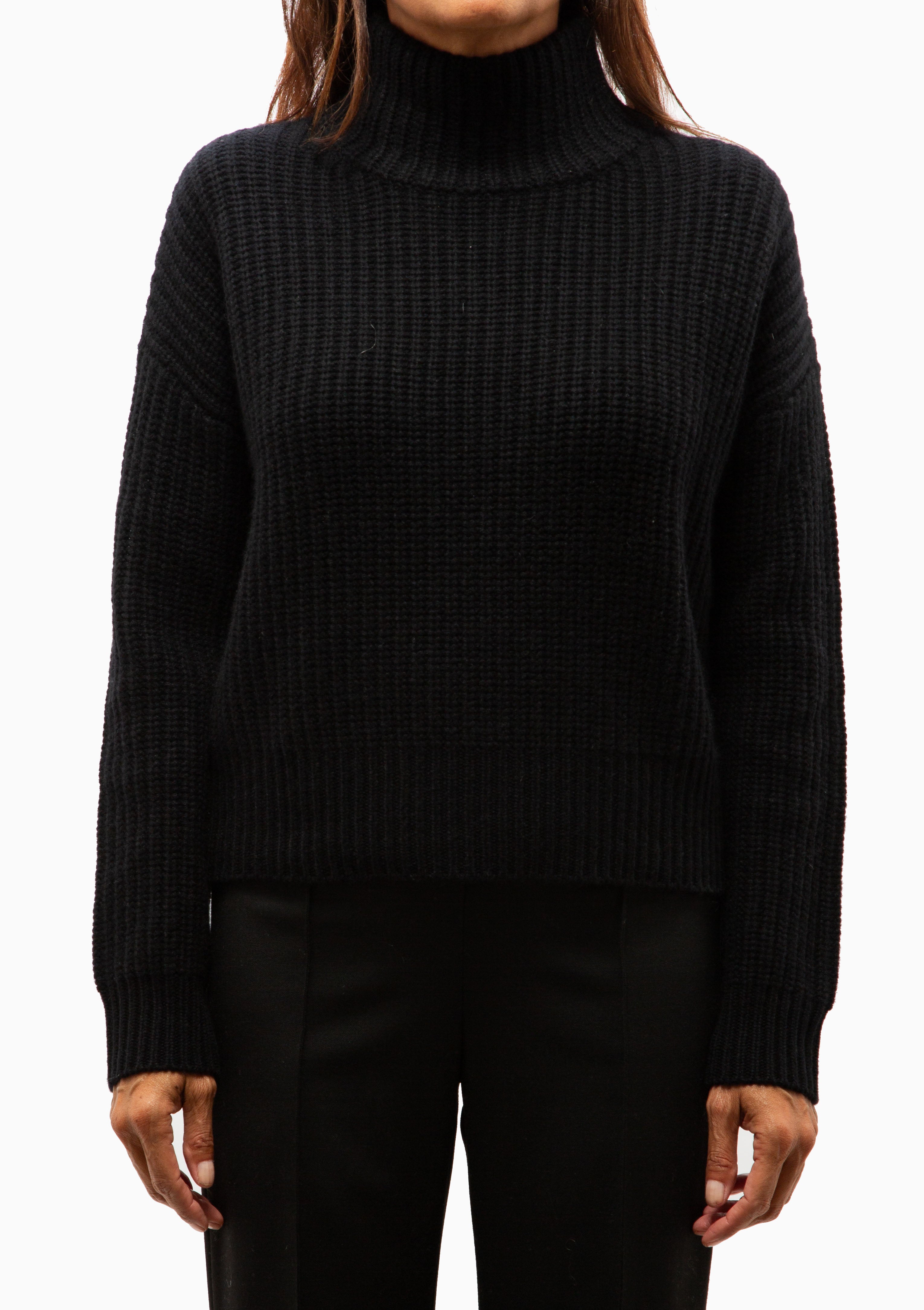 Julina Sweater | Black
