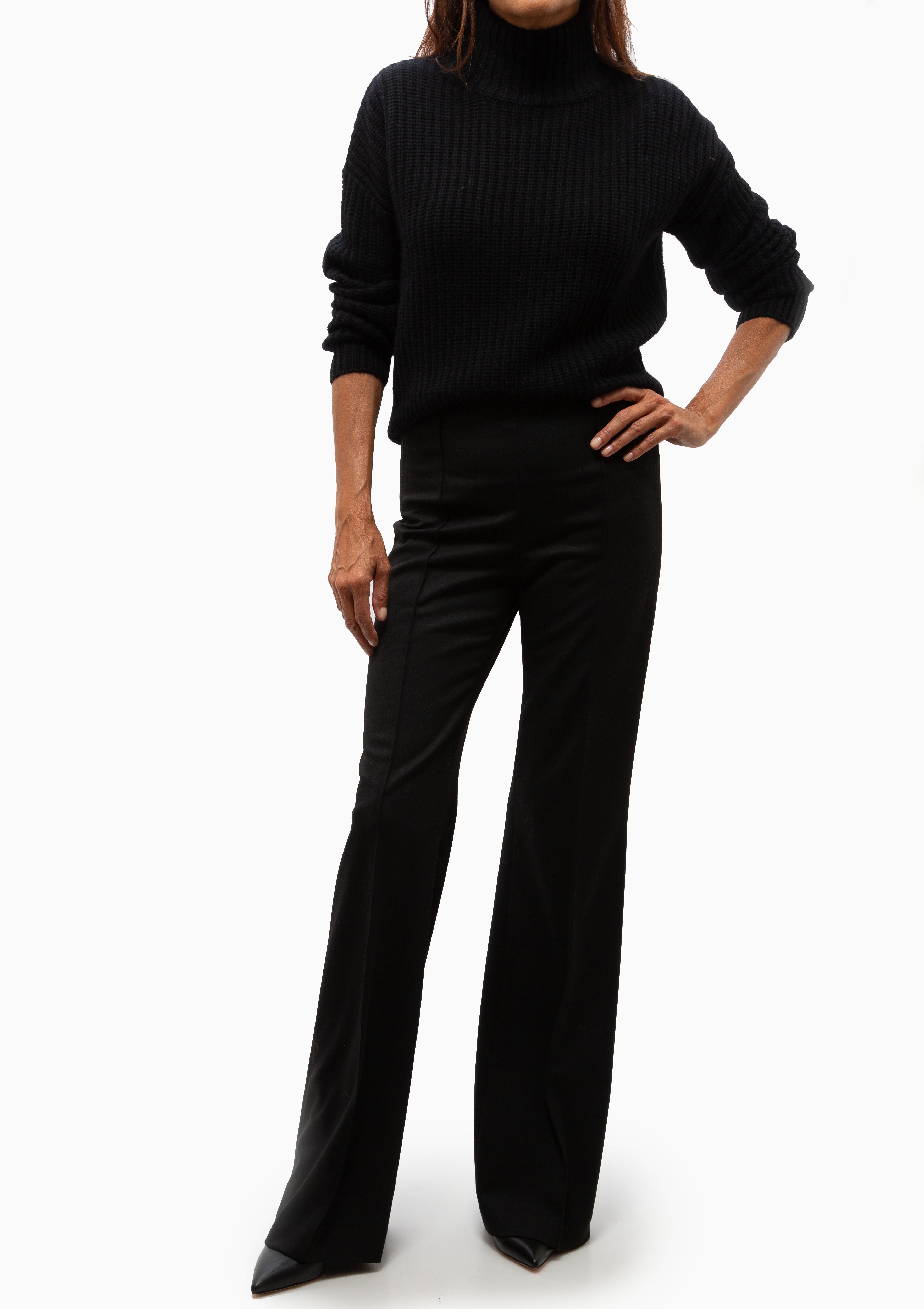 Julina Sweater | Black