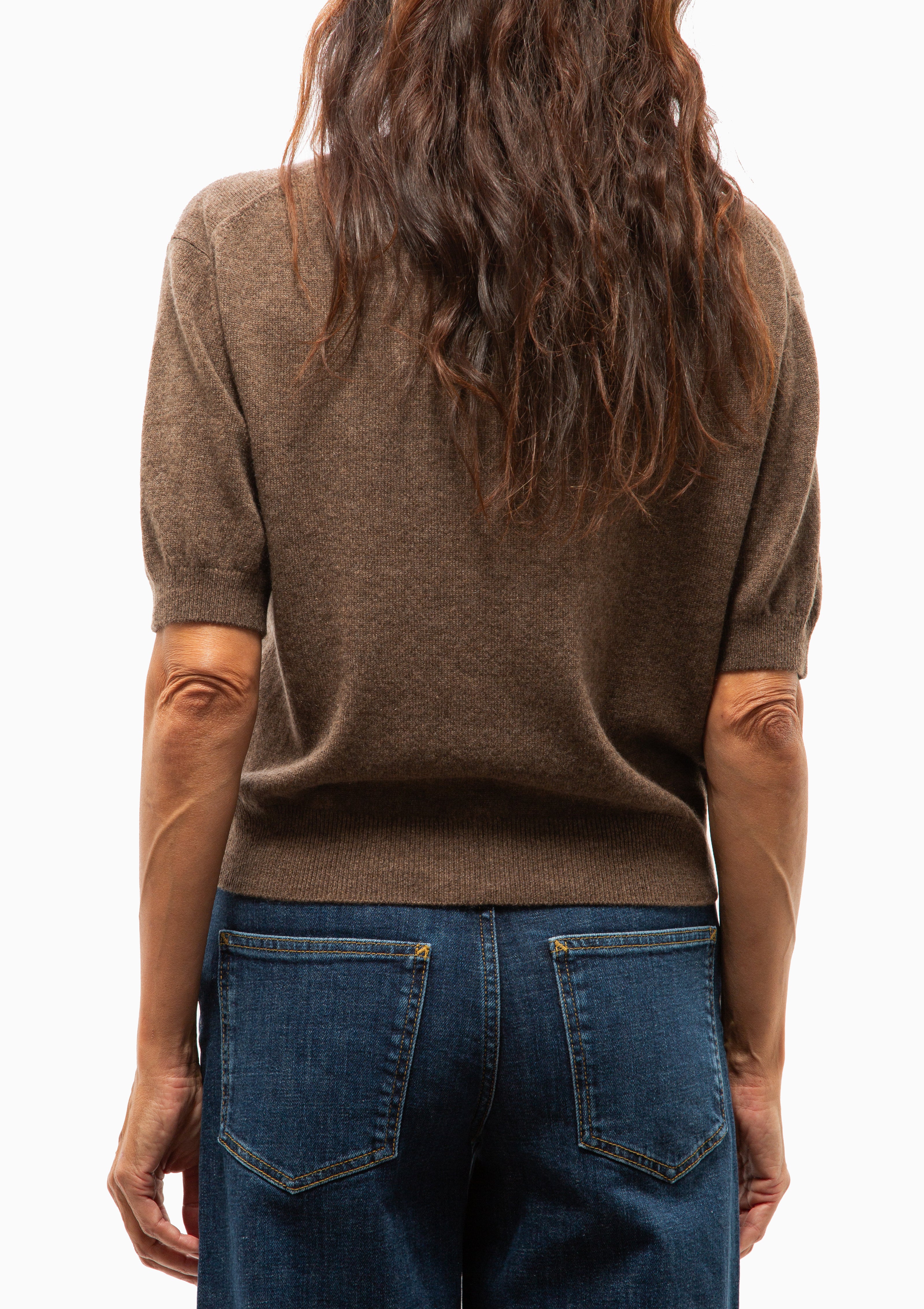 Genevra T-Shirt | Dark Truffle