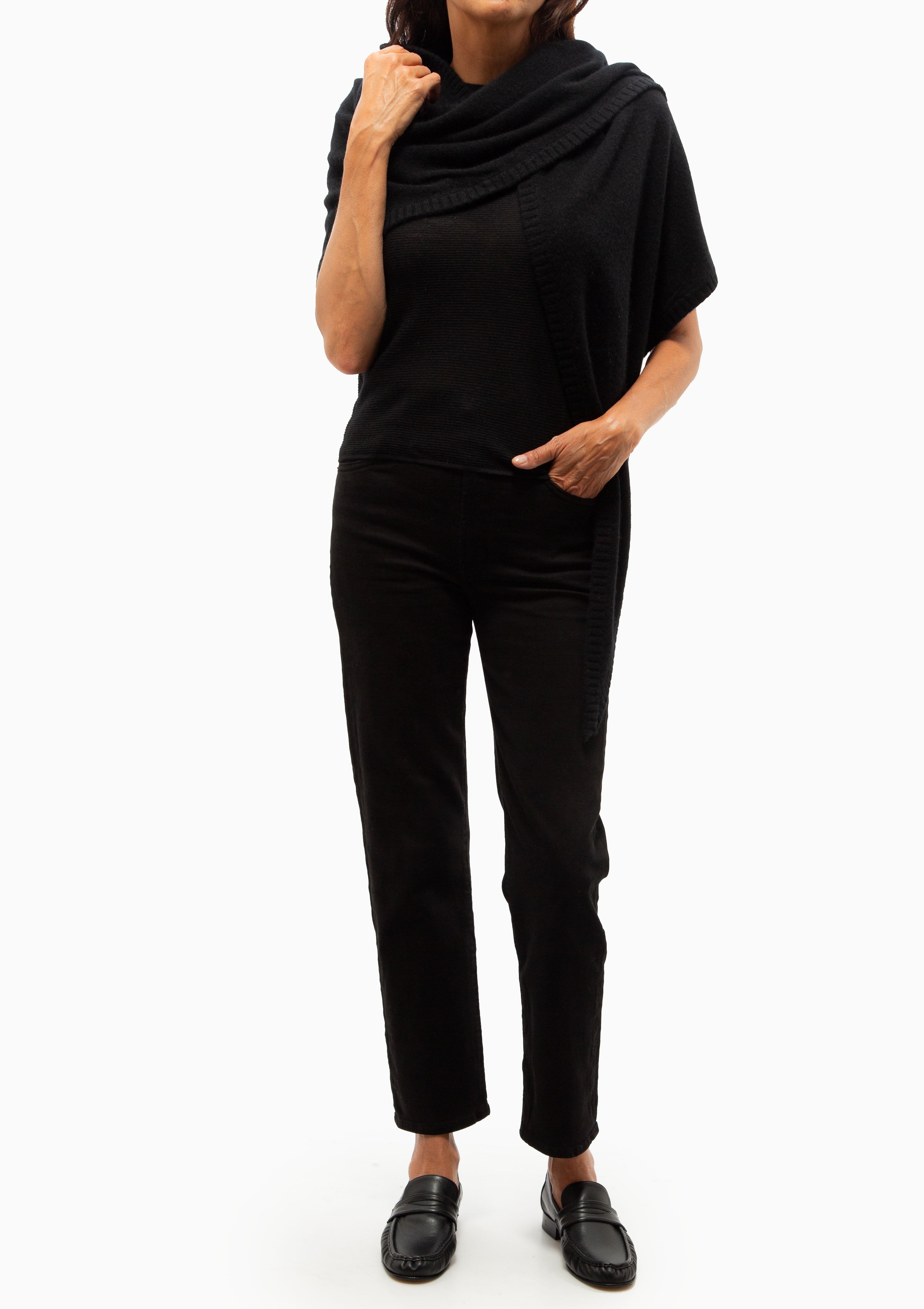 Joanna Scarf | Black