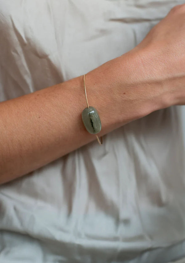 Stone Cuff | Mossy Quartz | Medium