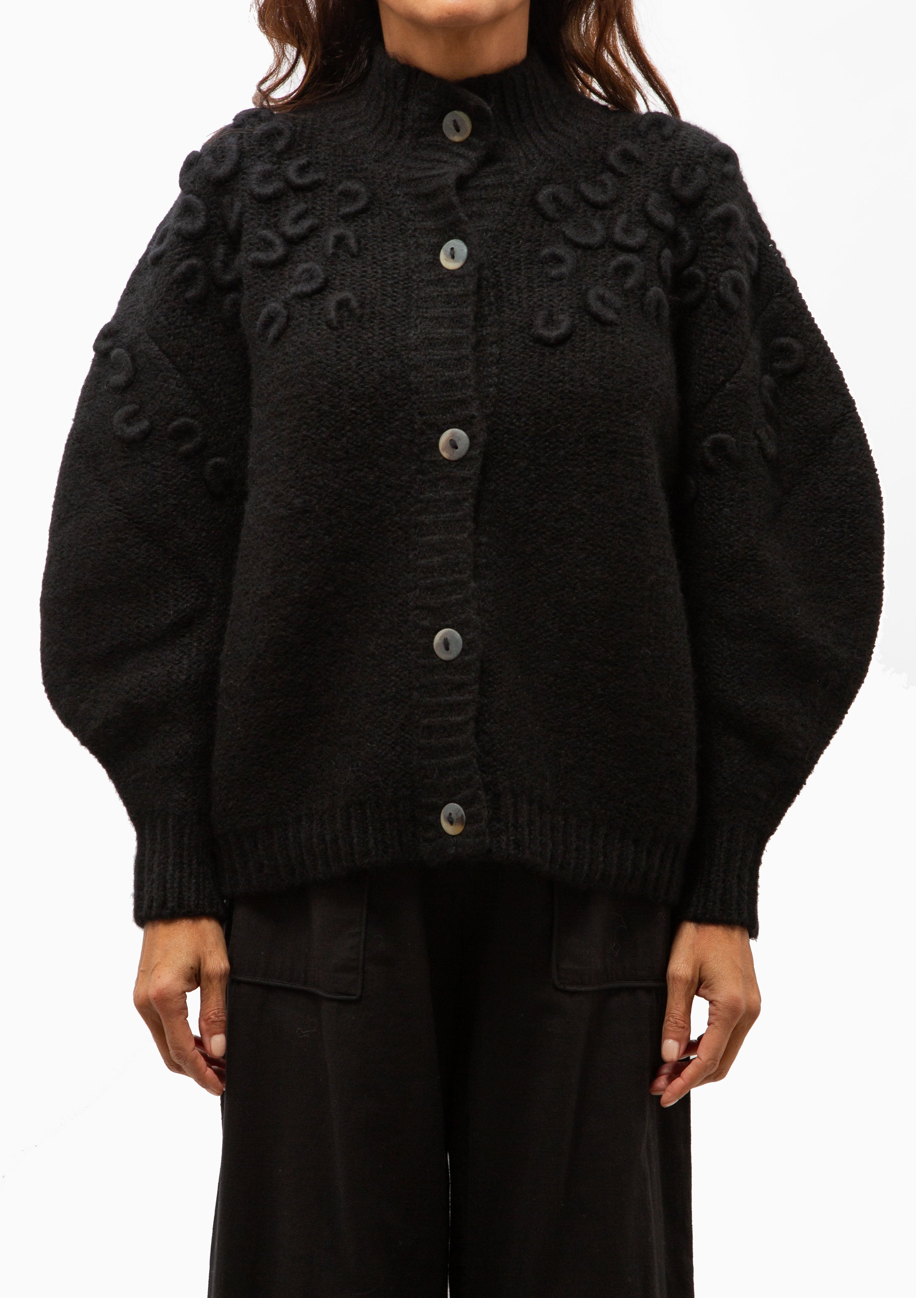 Cusco Croissant Cardigan | Black