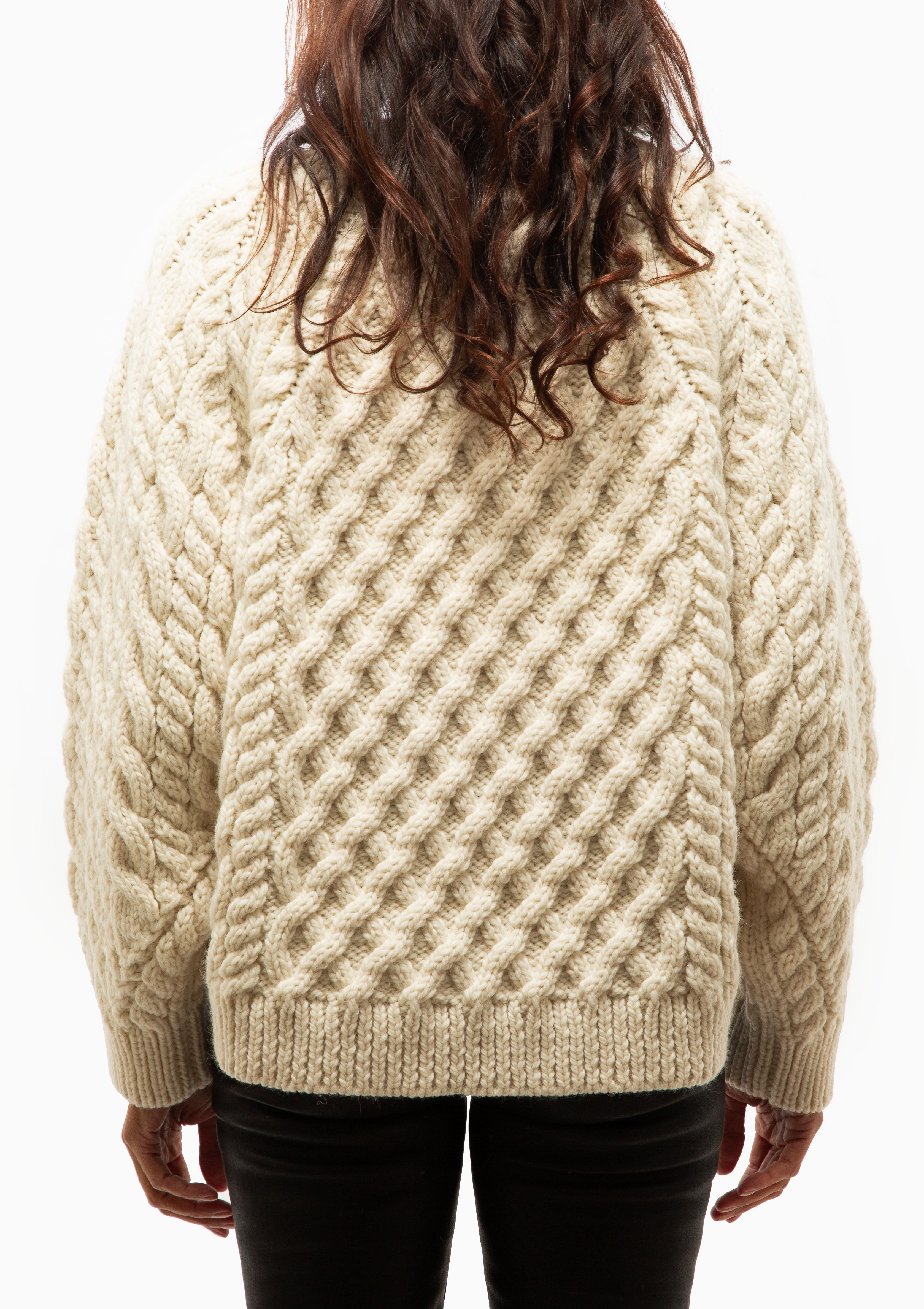 Cross Hatch Raglan Crewneck | Cream