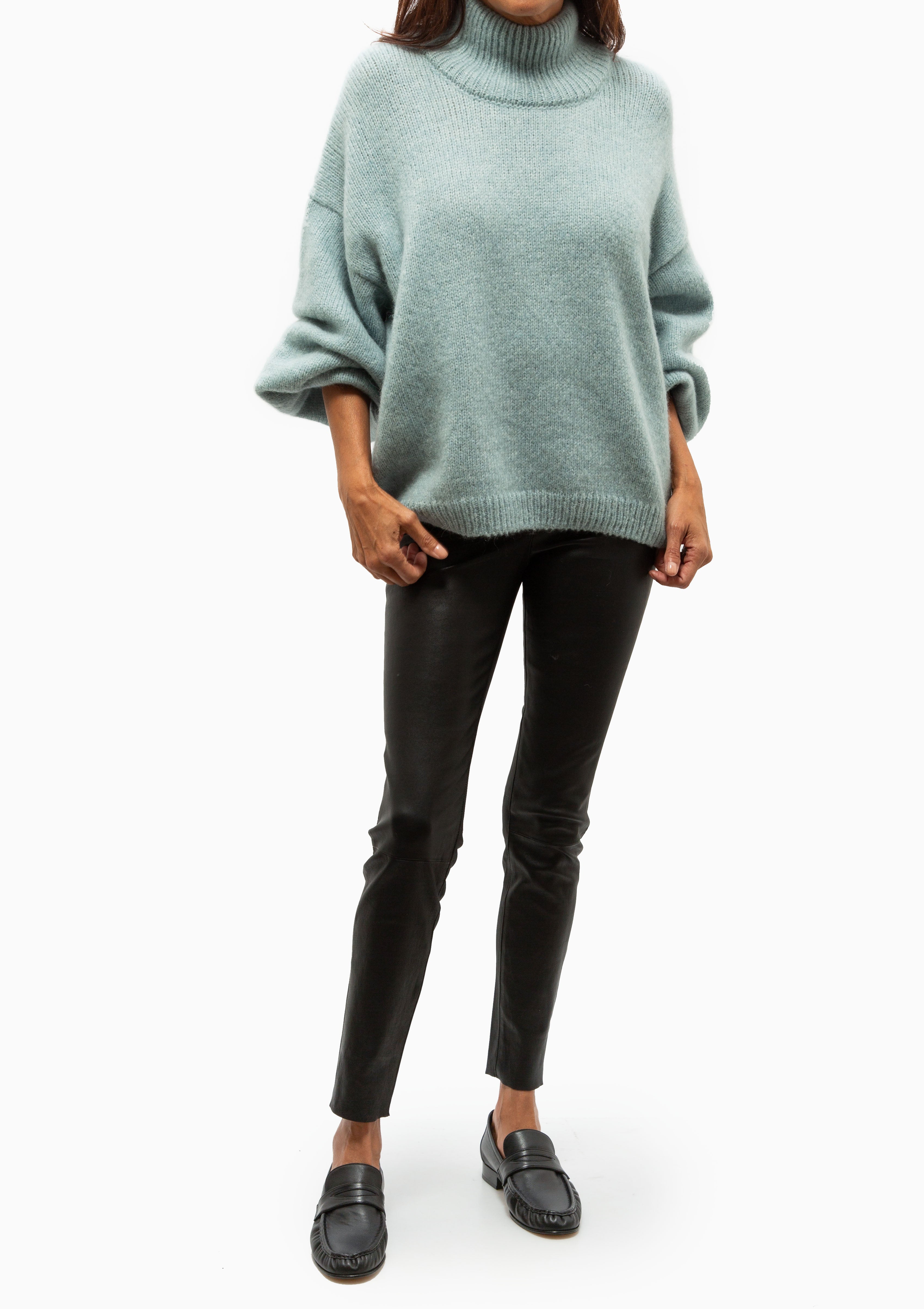 Naomi Mock Neck | Light Blue