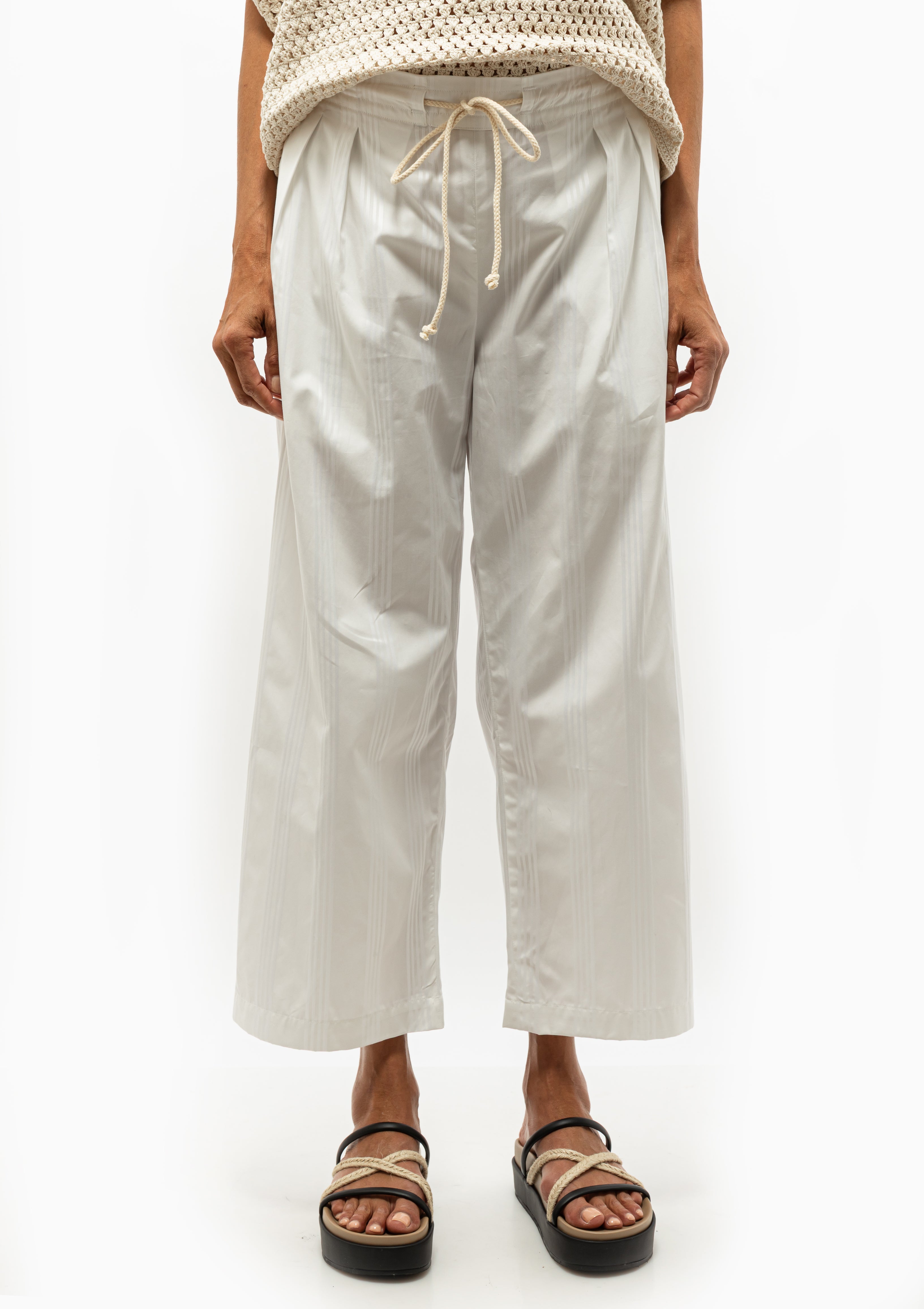 Drawstring Pleat Front Pant | White/White Stripe