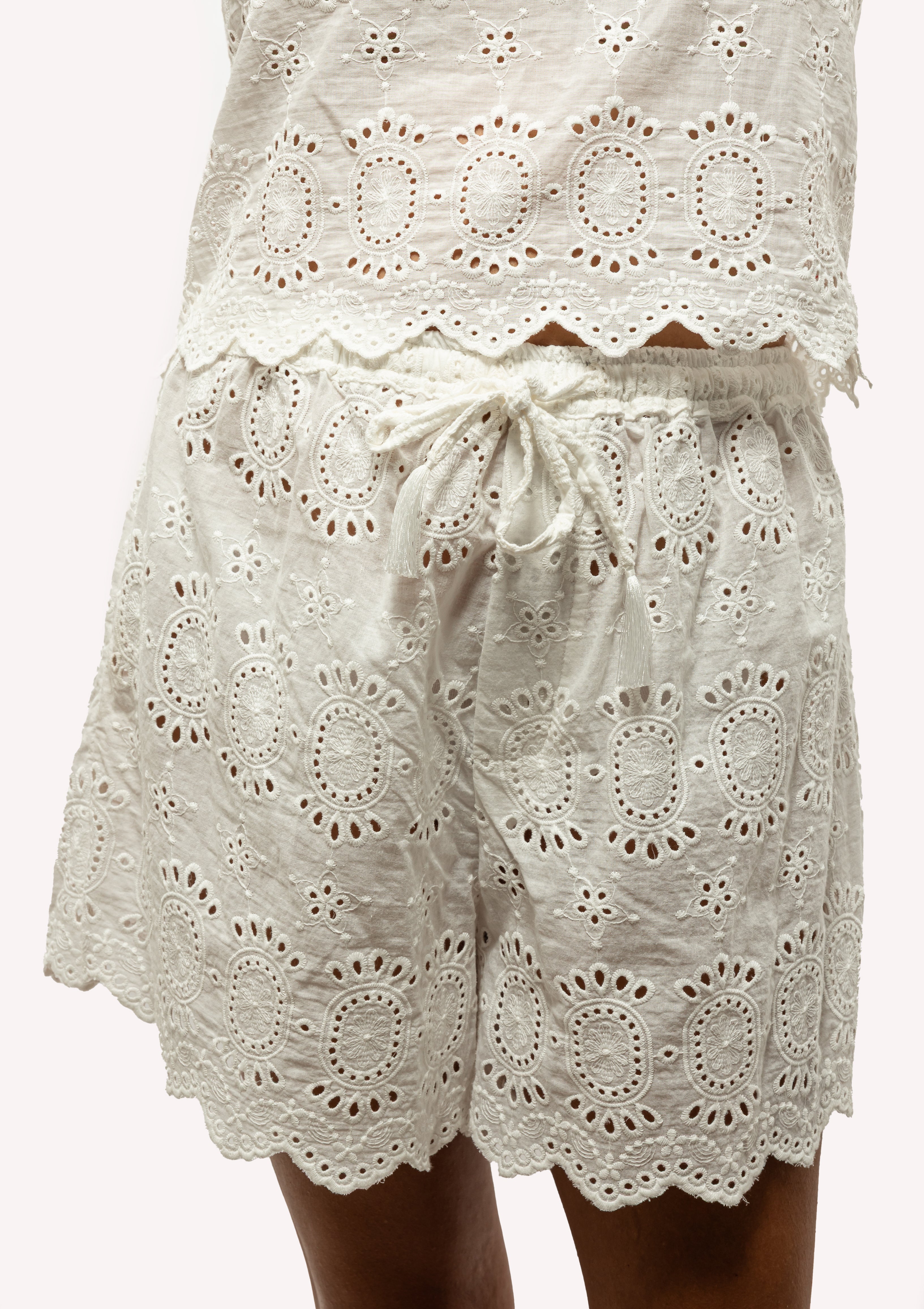 Jasper Short | Medallion Embroidery Salt