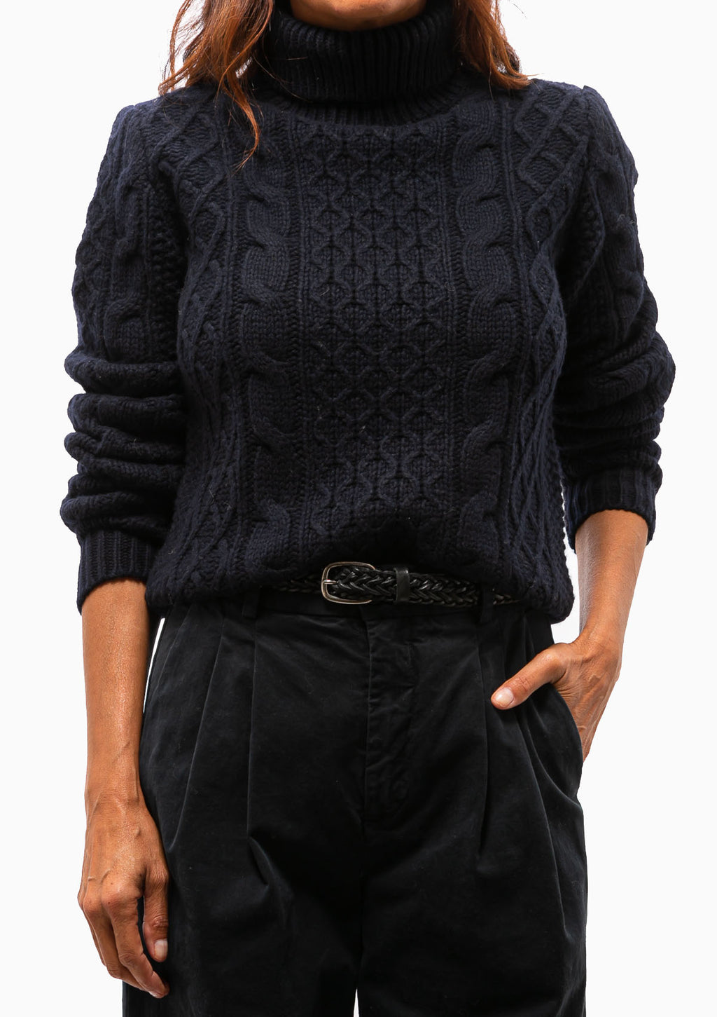 Qora kelin porno sikishdi Semiz ayolni uch kishi sikadi