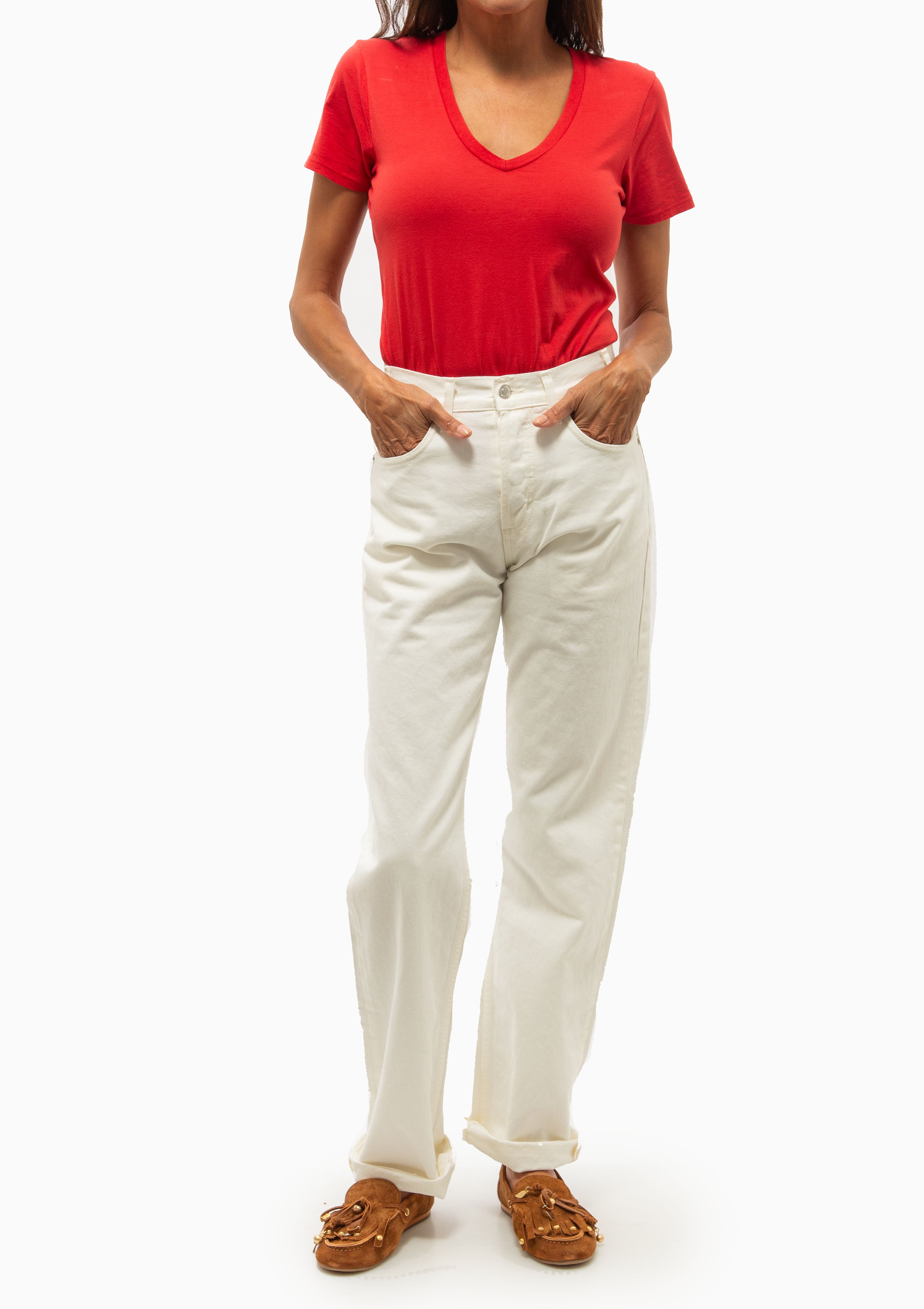 Carol V-Neck Tee | Washed Red
