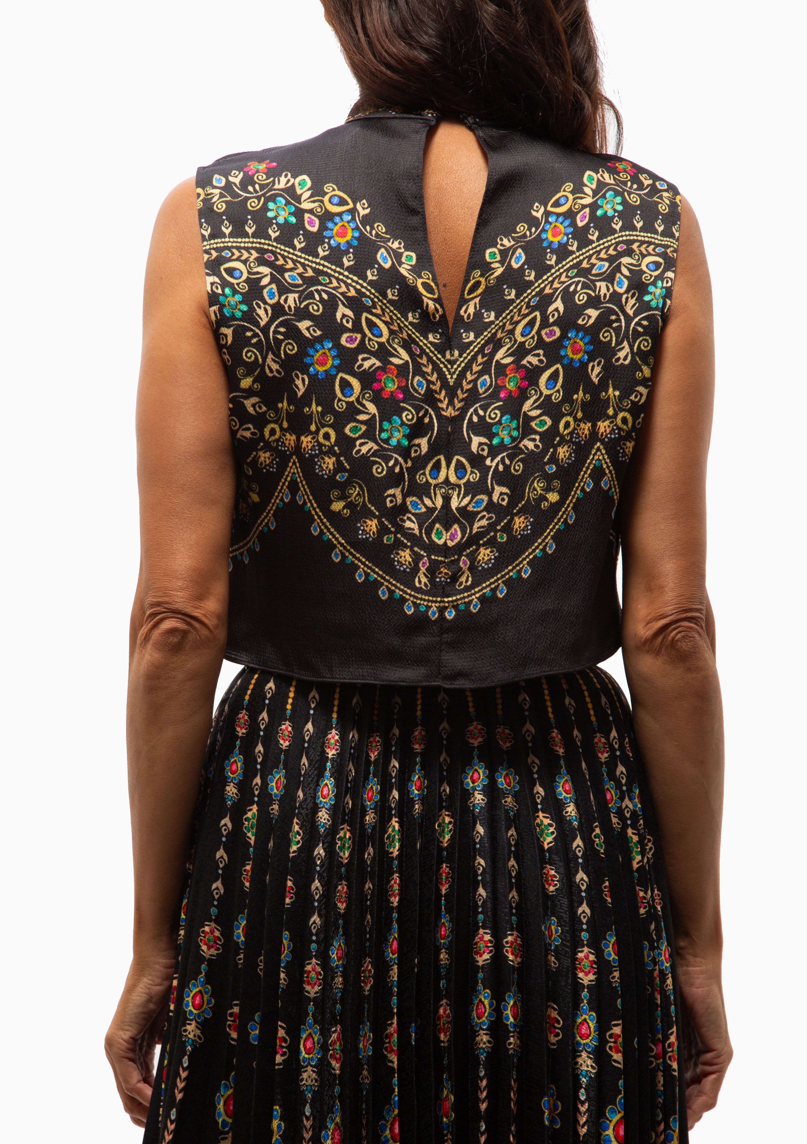 Ren Top | Pendant Border