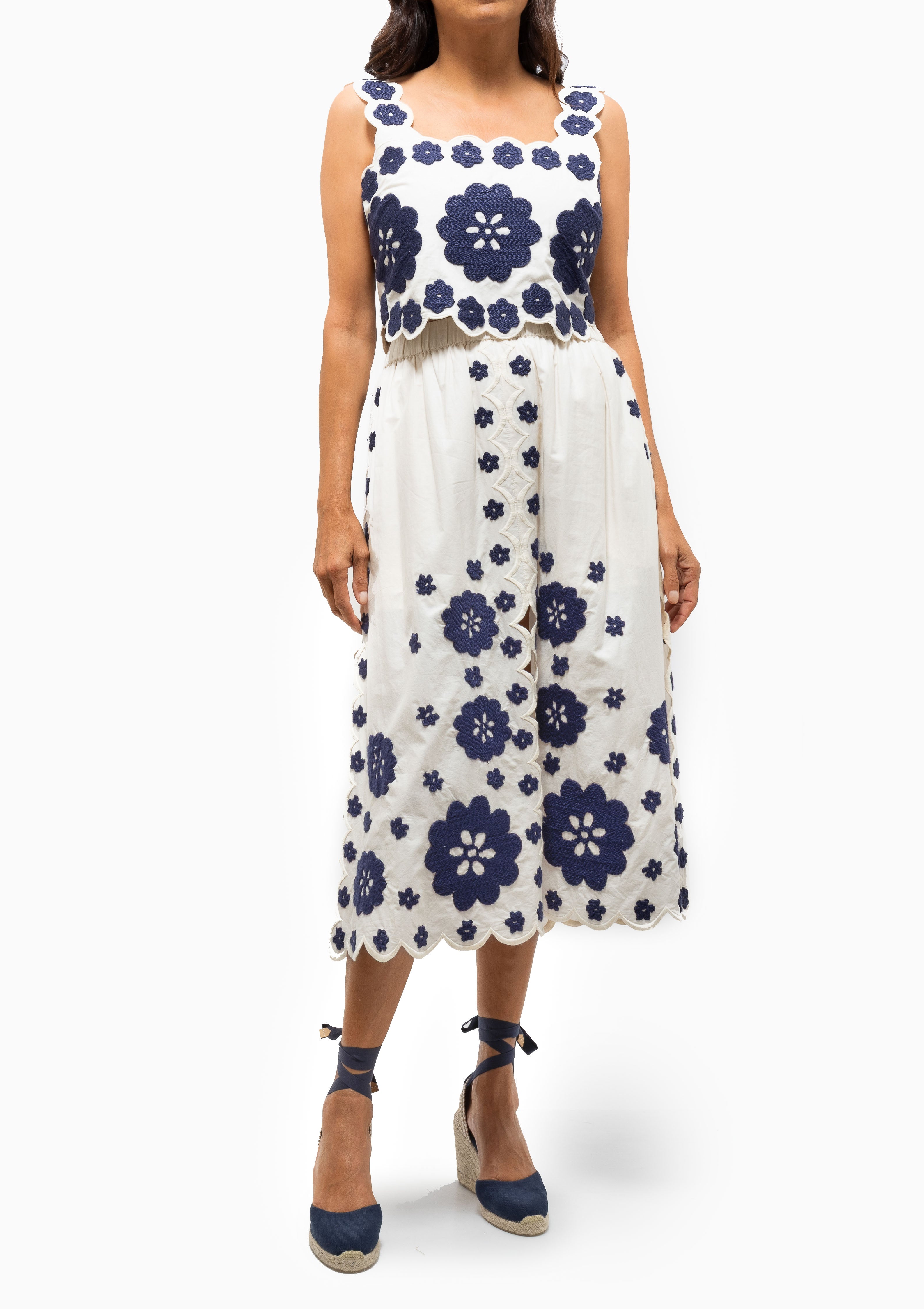 Catrine Applique Midi Scallop Skirt | Blue