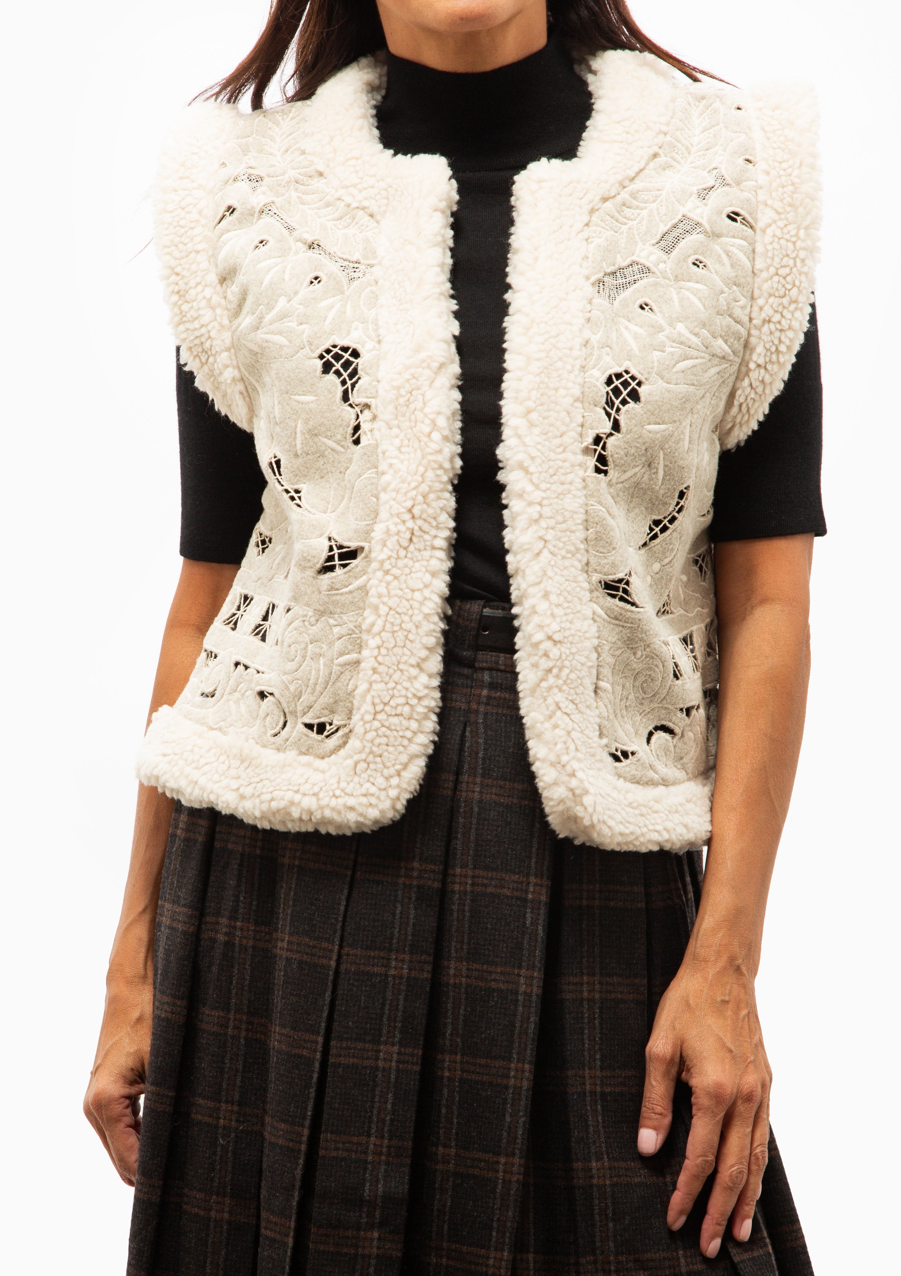 Ceci Embroidery Felt Vest | Oatmeal