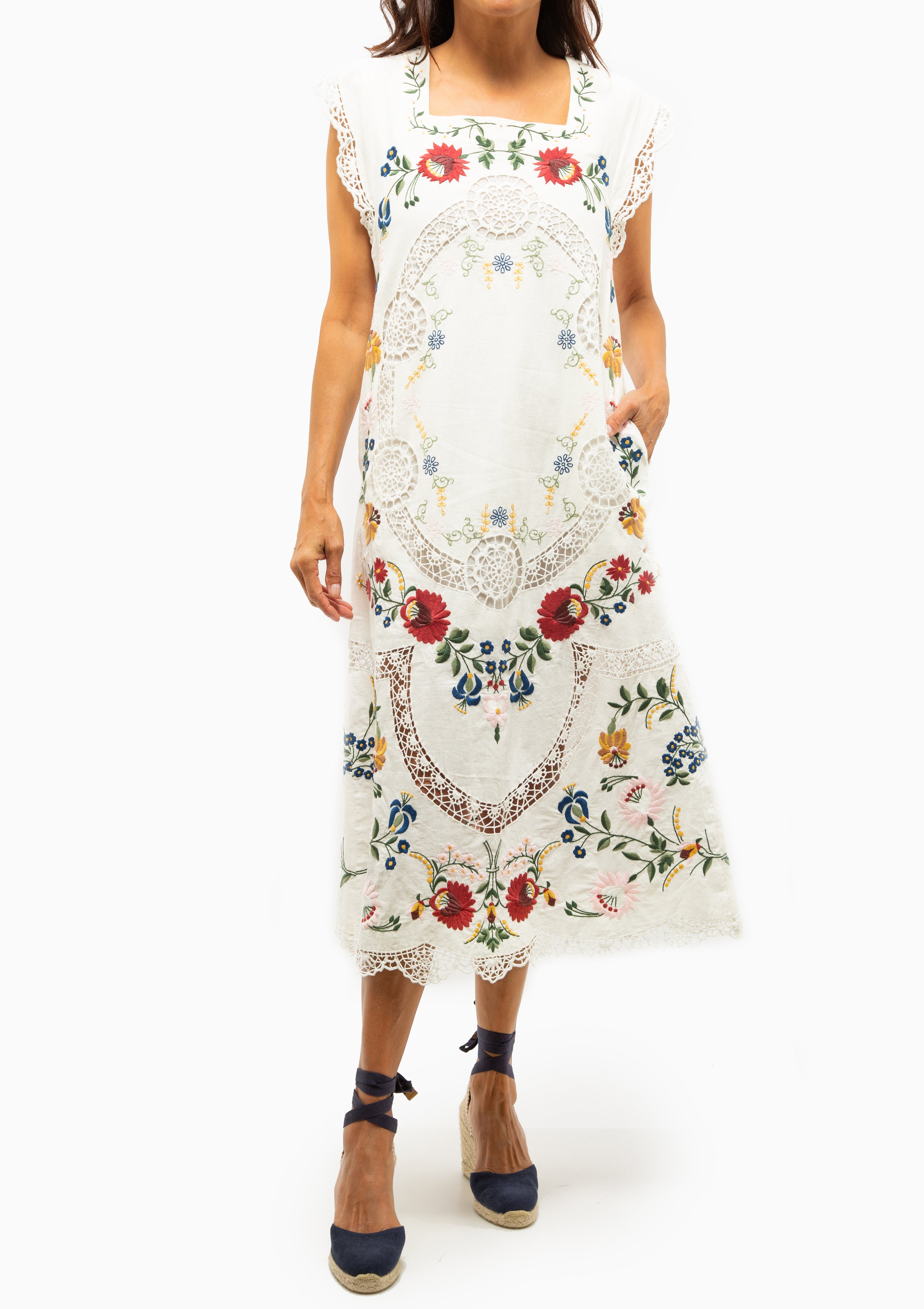 Celia Embroidery Tank Midi Dress | Cream