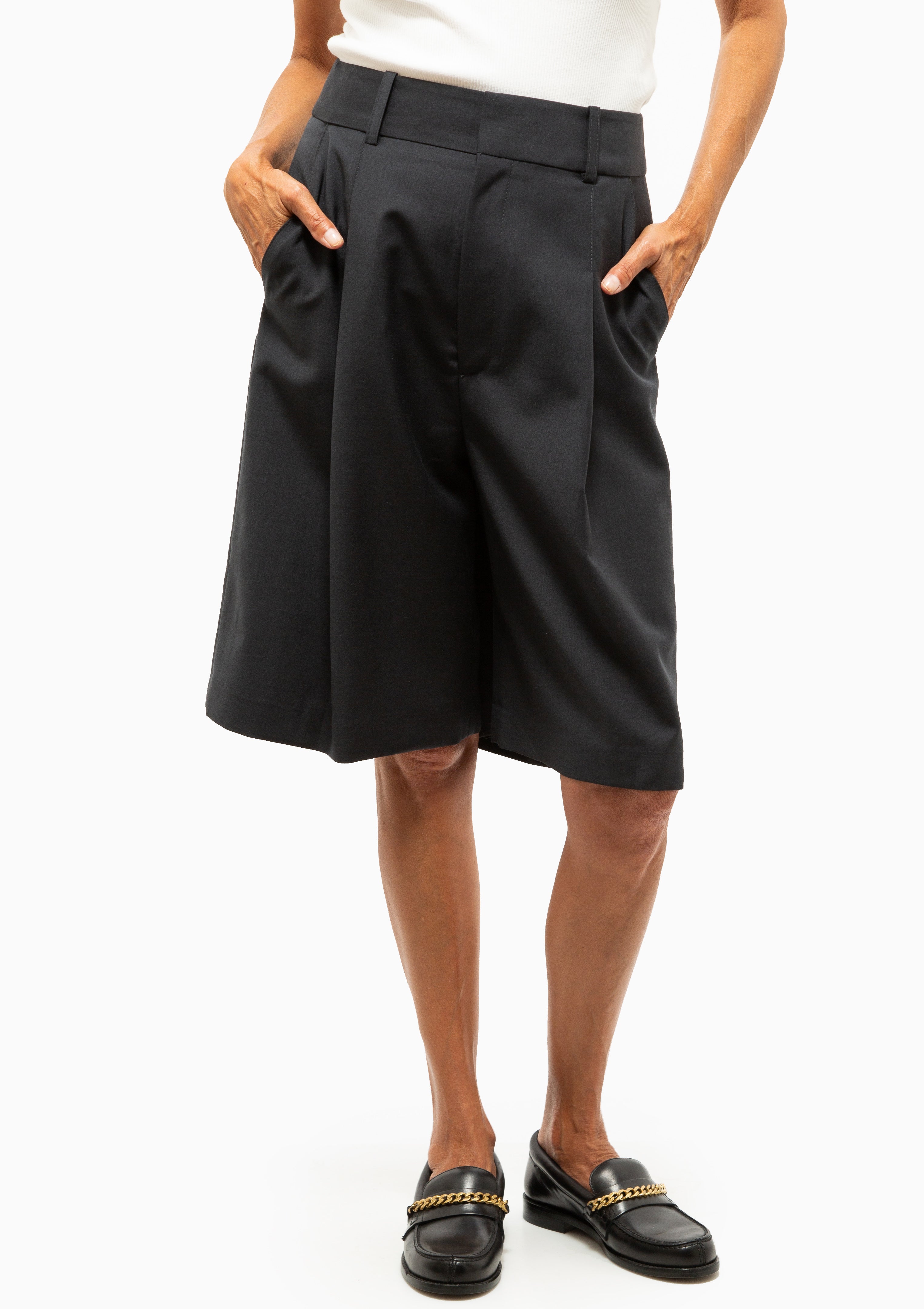Pleated Long Short | Iron