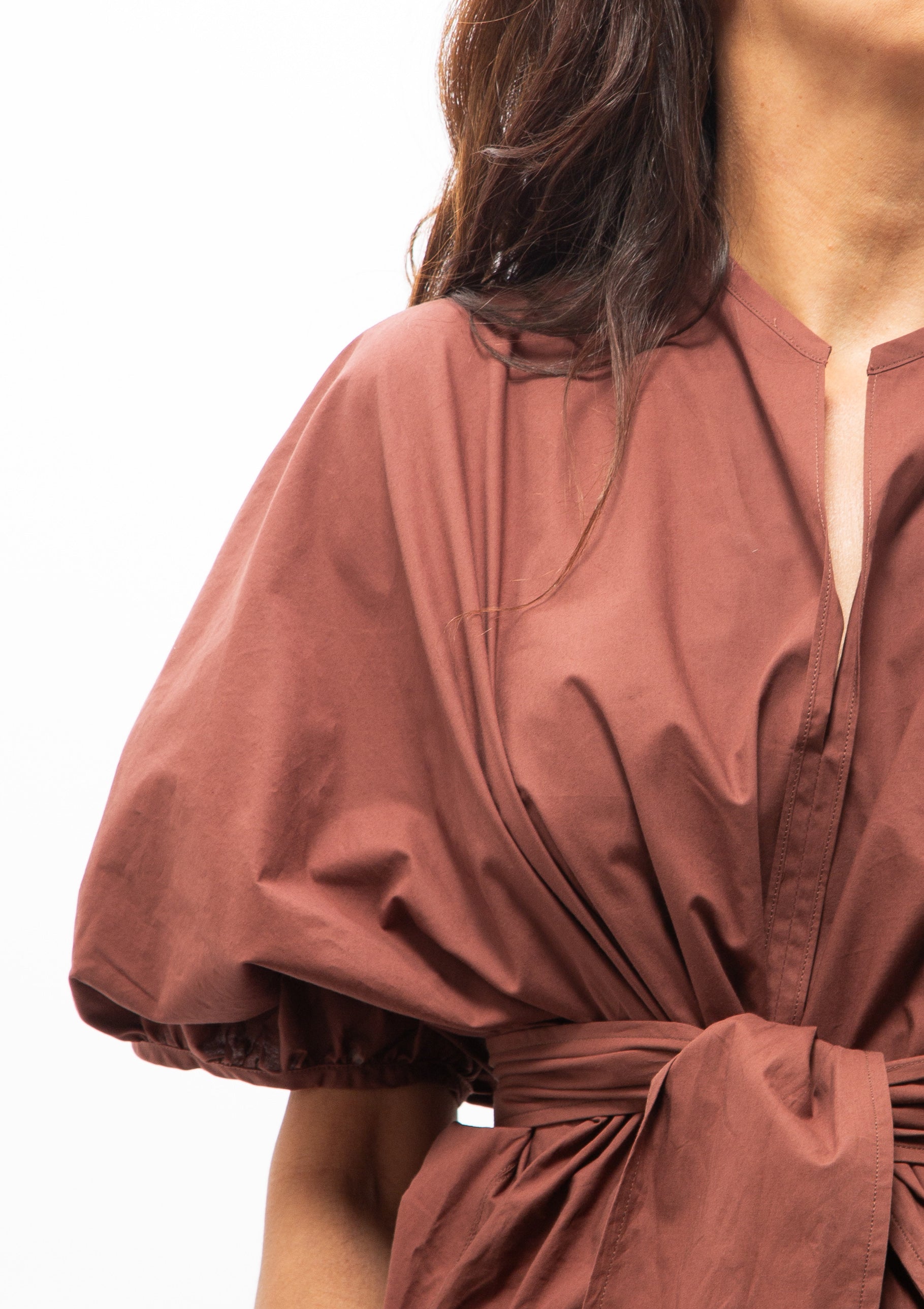Refined and versatile midi dress by Soeur, perfect for day-to-night wear, found at Diani Boutique.