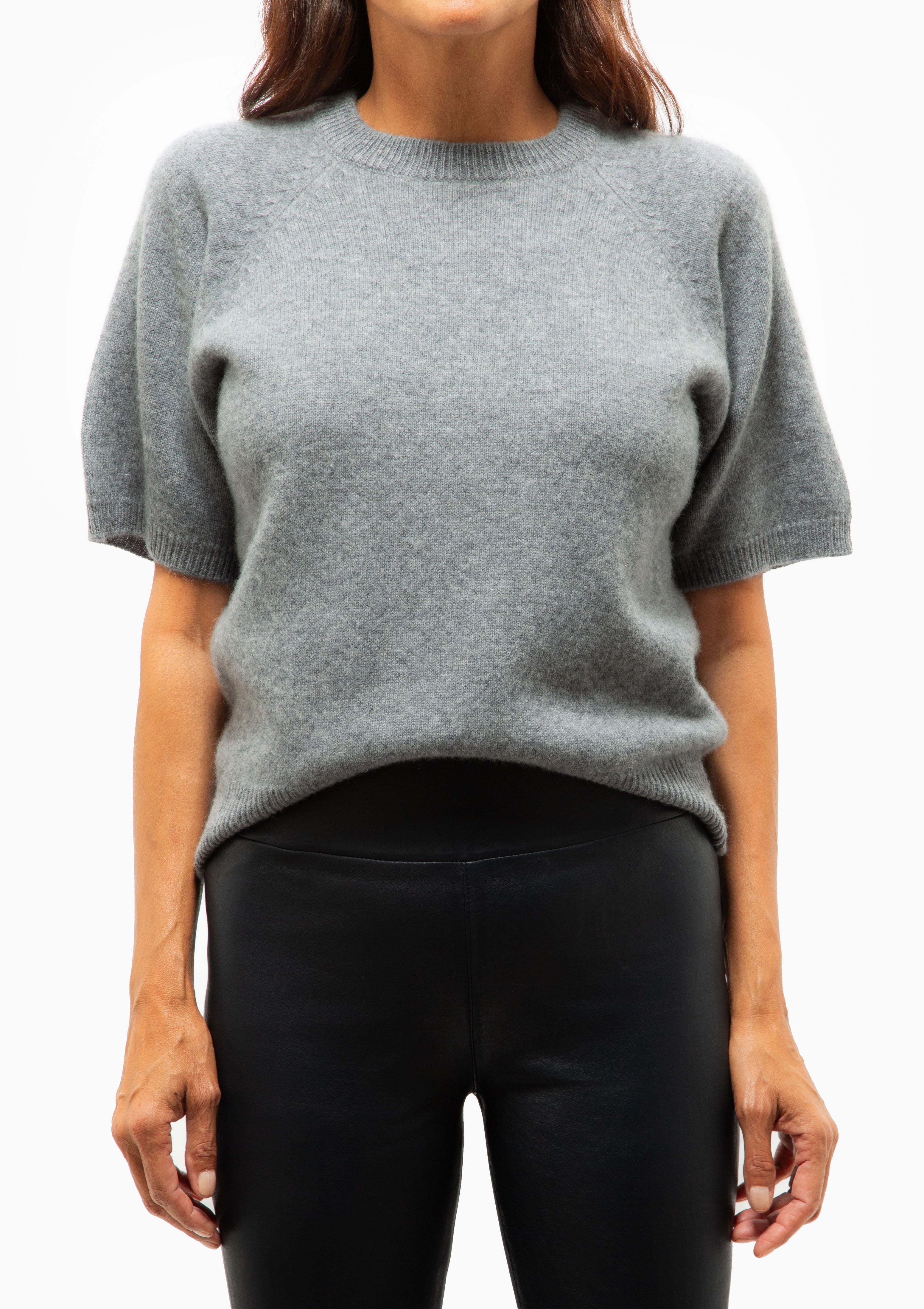 Cashmere Short Sleeve Raglan Tee | Grey