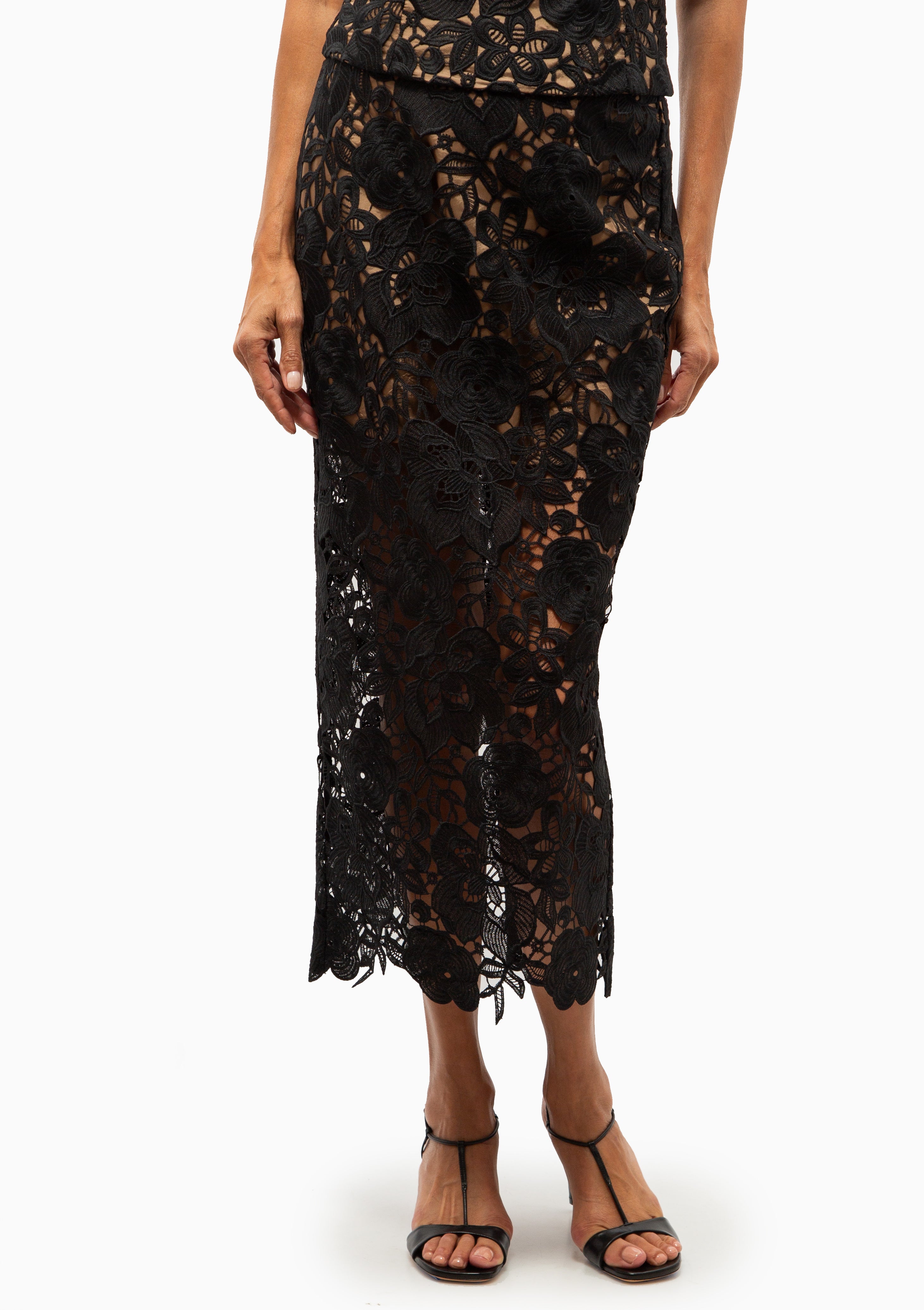 Lace Pencil Skirt | Black