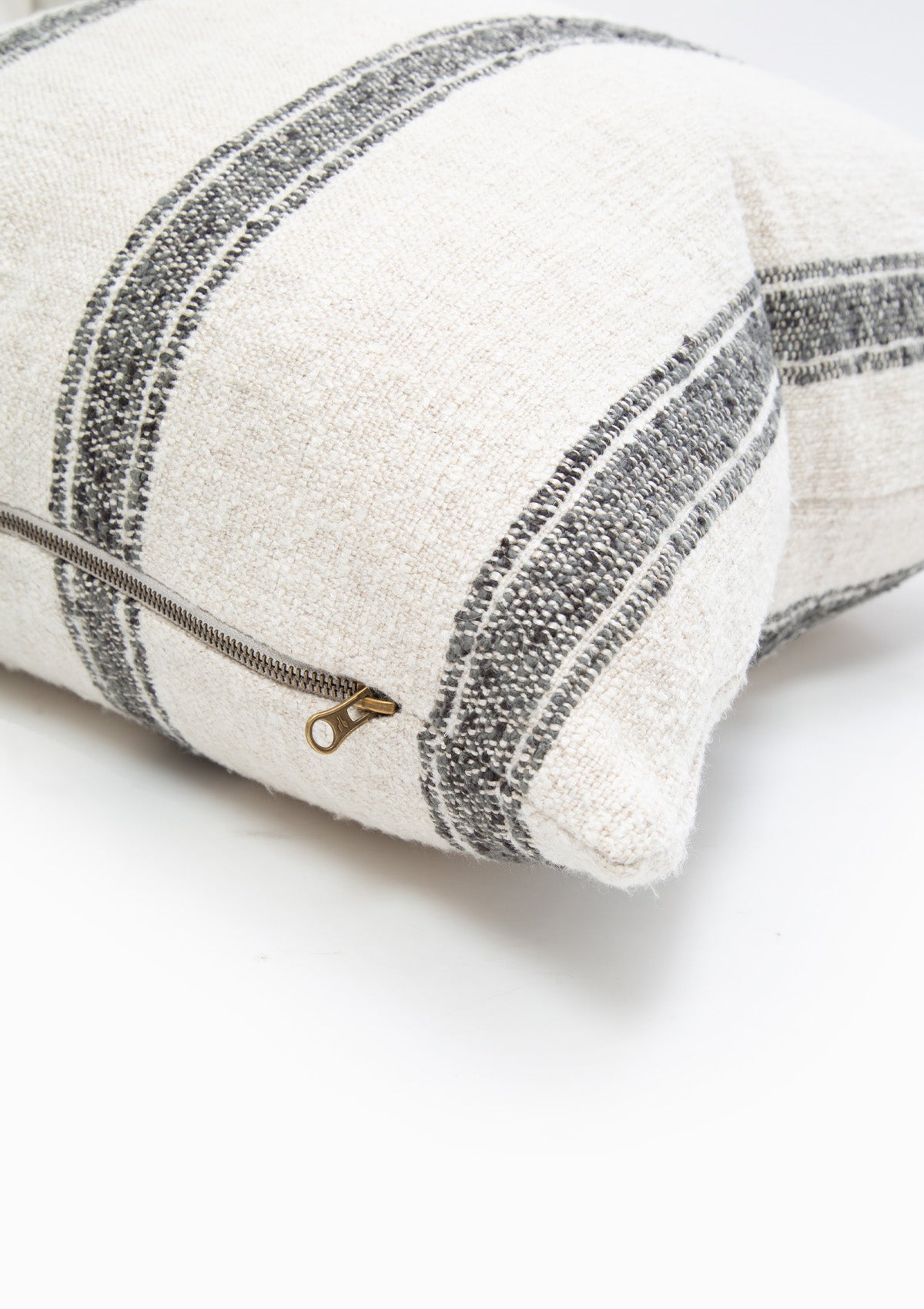 Dalton Pillow | Charcoal, 19"x19"