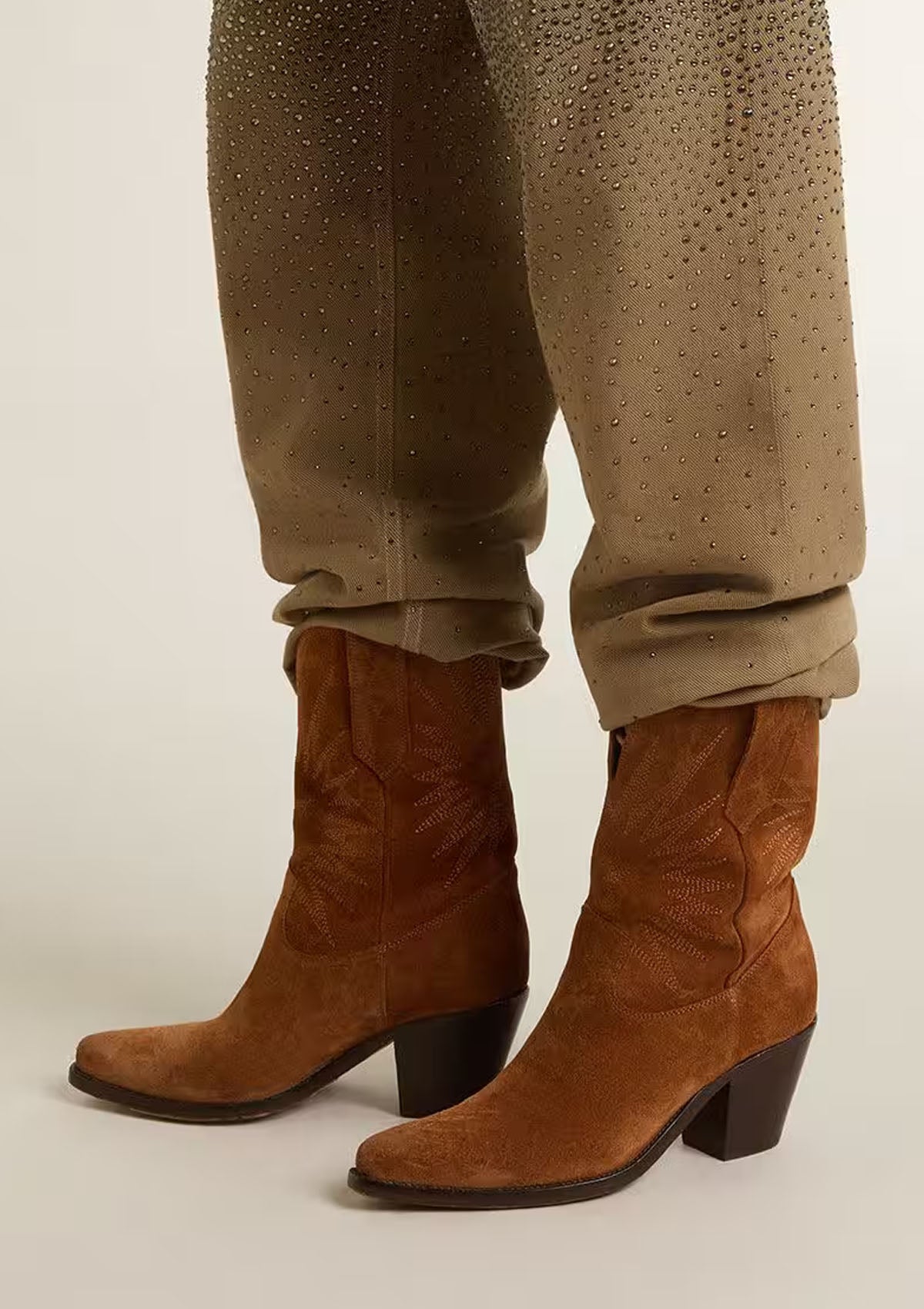 Low Wish Star Embroidered Star Suede Boot