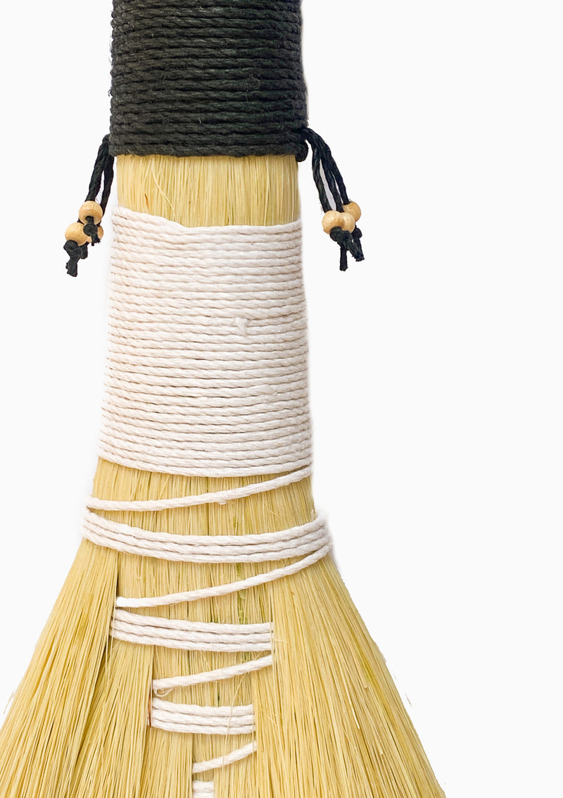 Agave Table Broom | White/Black