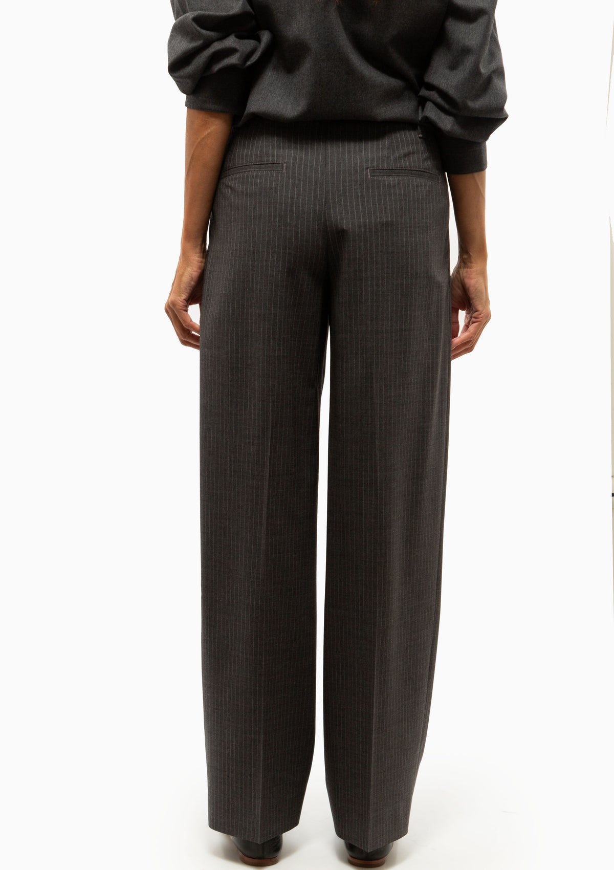 Single Pleat Front Trouser | Charcoal Stripe