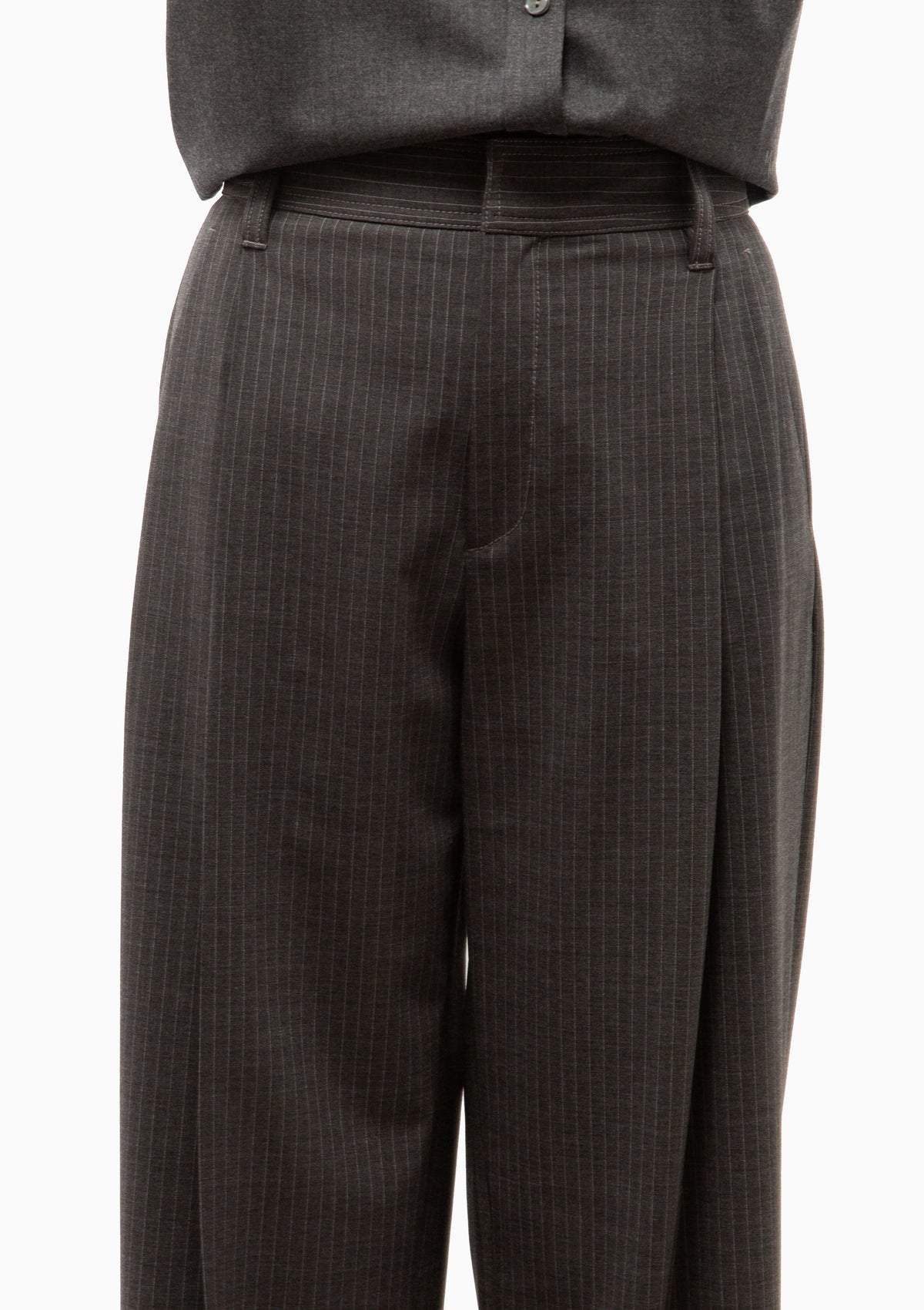 Single Pleat Front Trouser | Charcoal Stripe