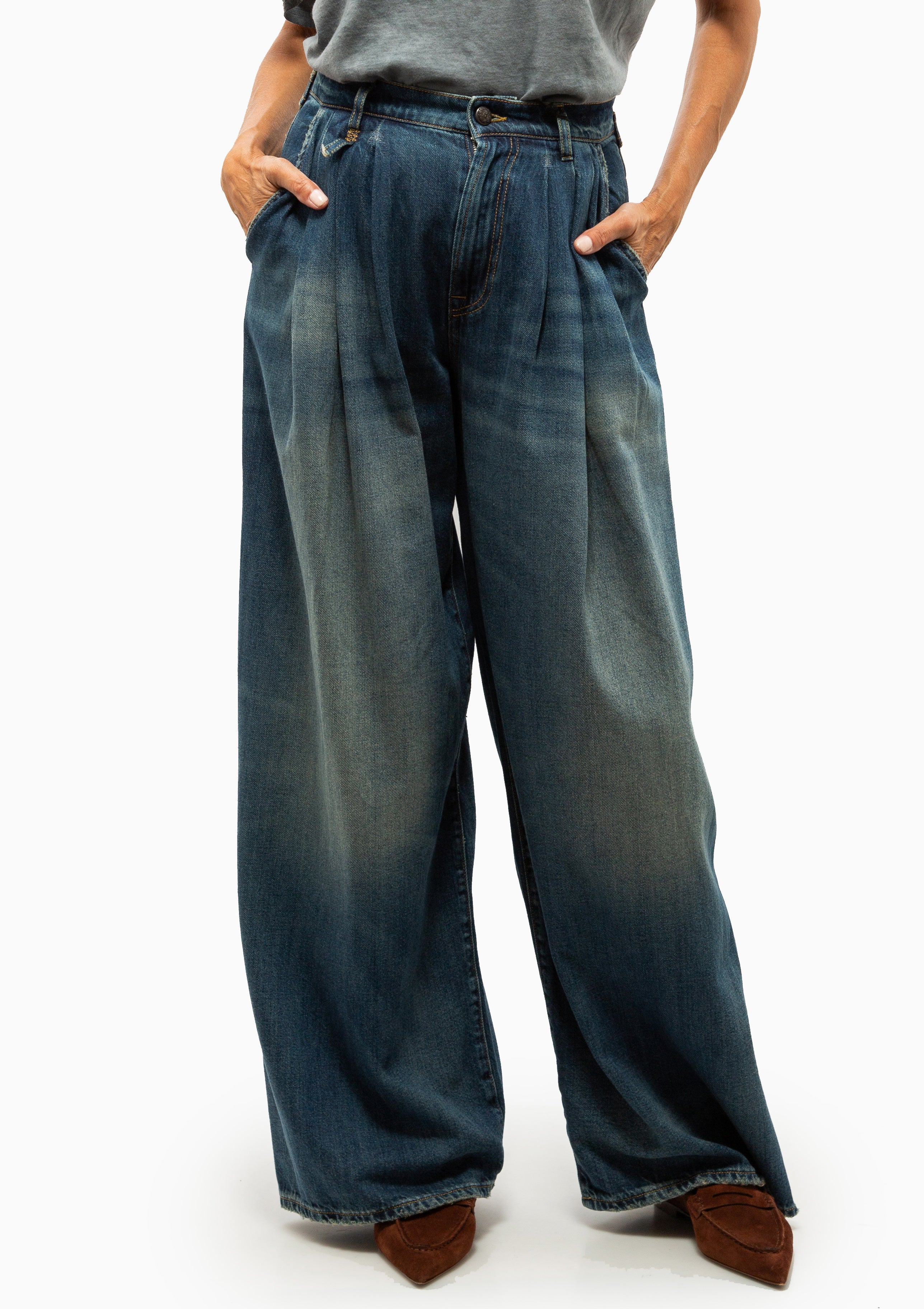 Triple Pleat Jean | Bleeker Indigo