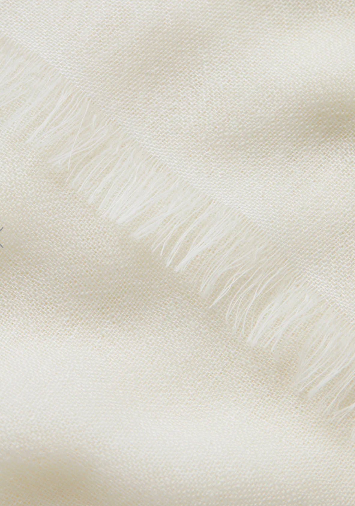 The Legere Fine Cashmere Scarf | White