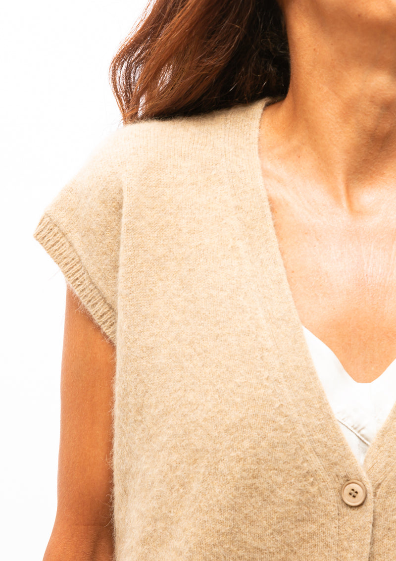 Oversize Sweater Vest | Camel