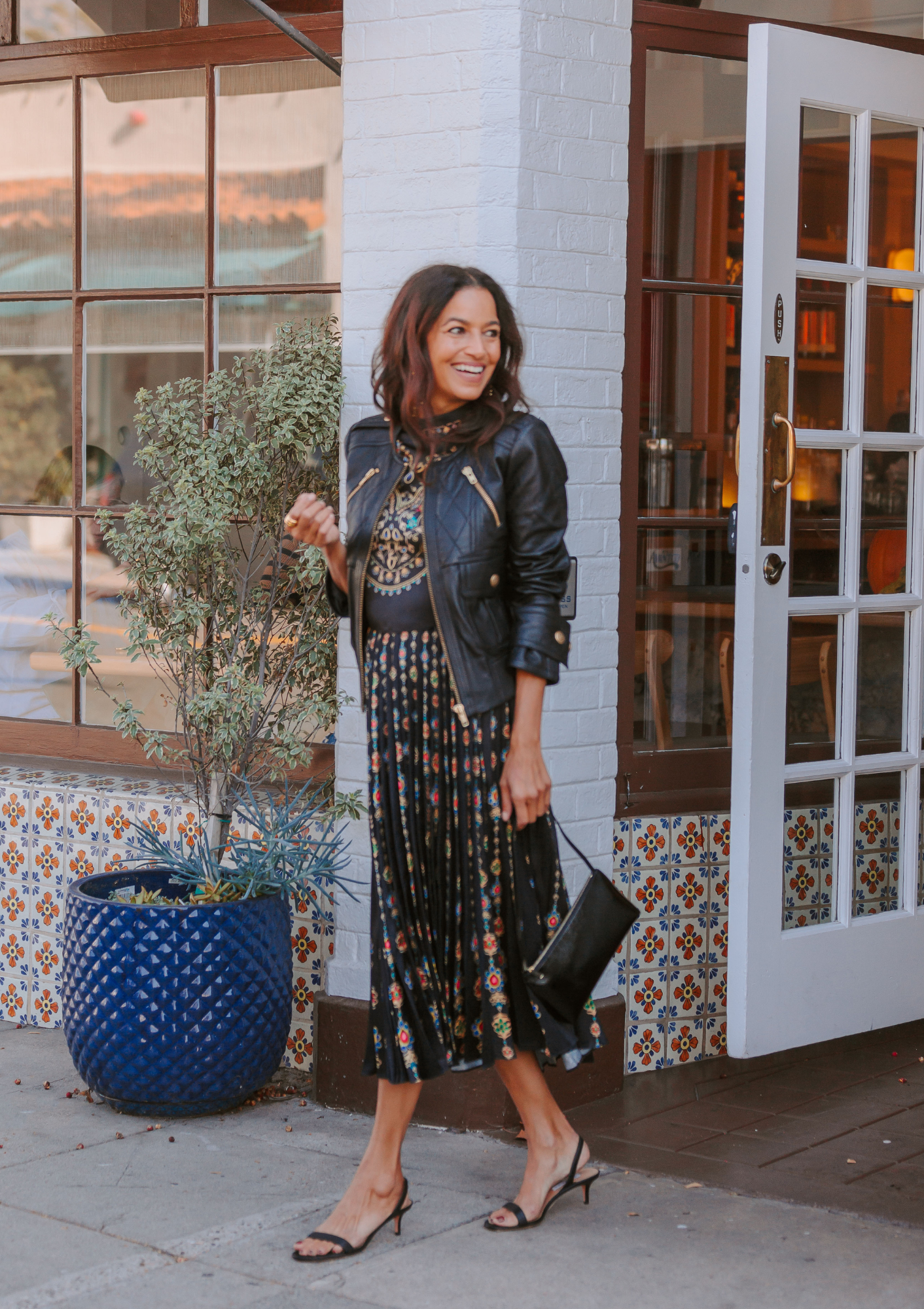 Ren Top | Pendant Border