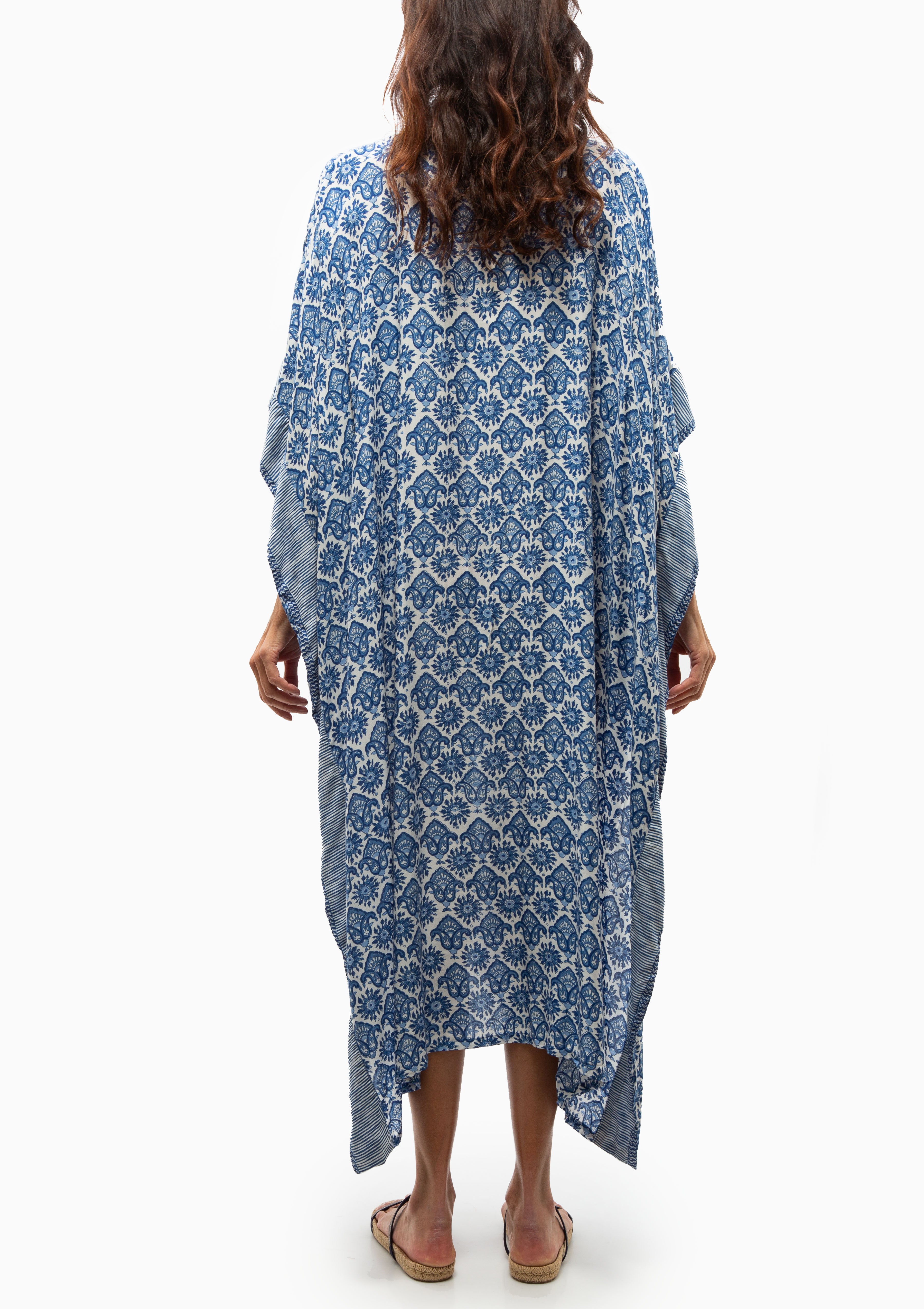 Paulina Kaftan | Fleur De Lis Blue
