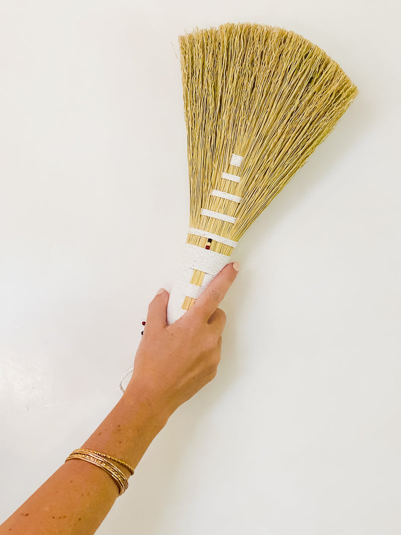 Hawk Tail Broomcorn Broom | White/Mixed Beads