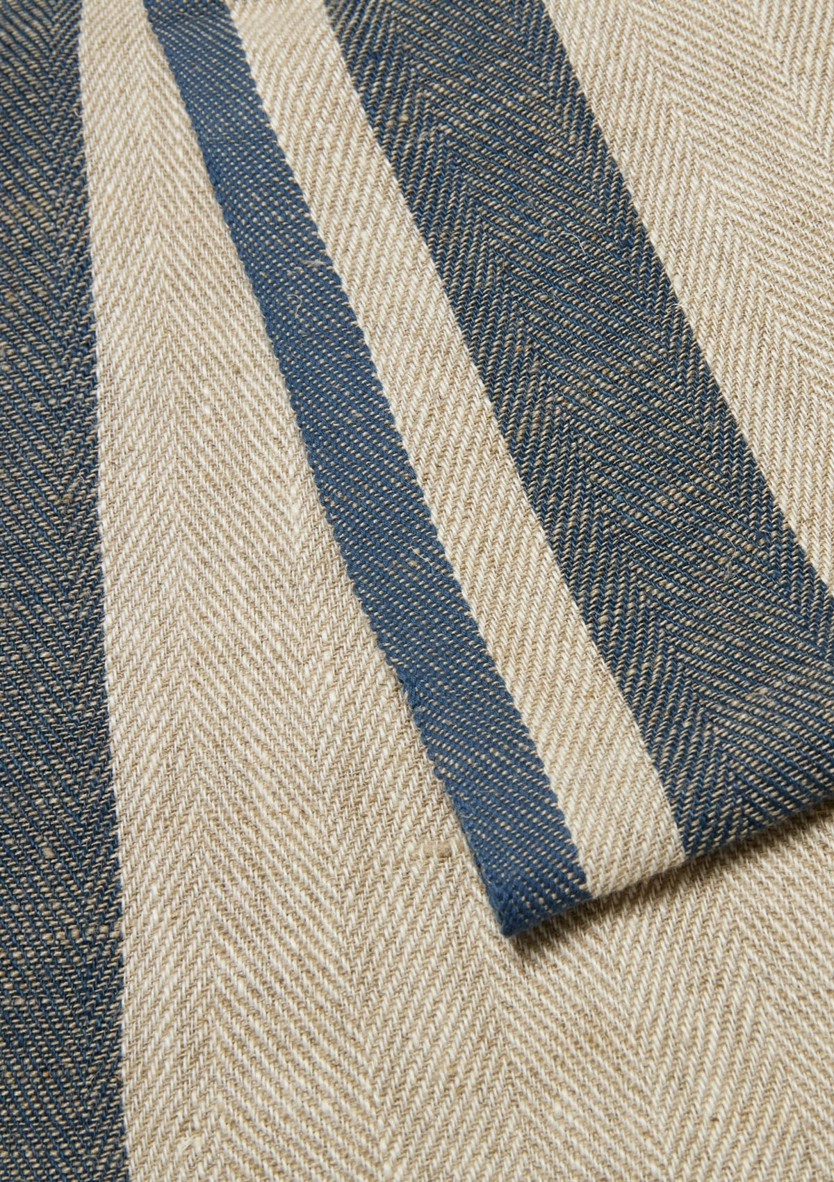 Gordes Table Runner | Natural/Blue, 20" x 90"