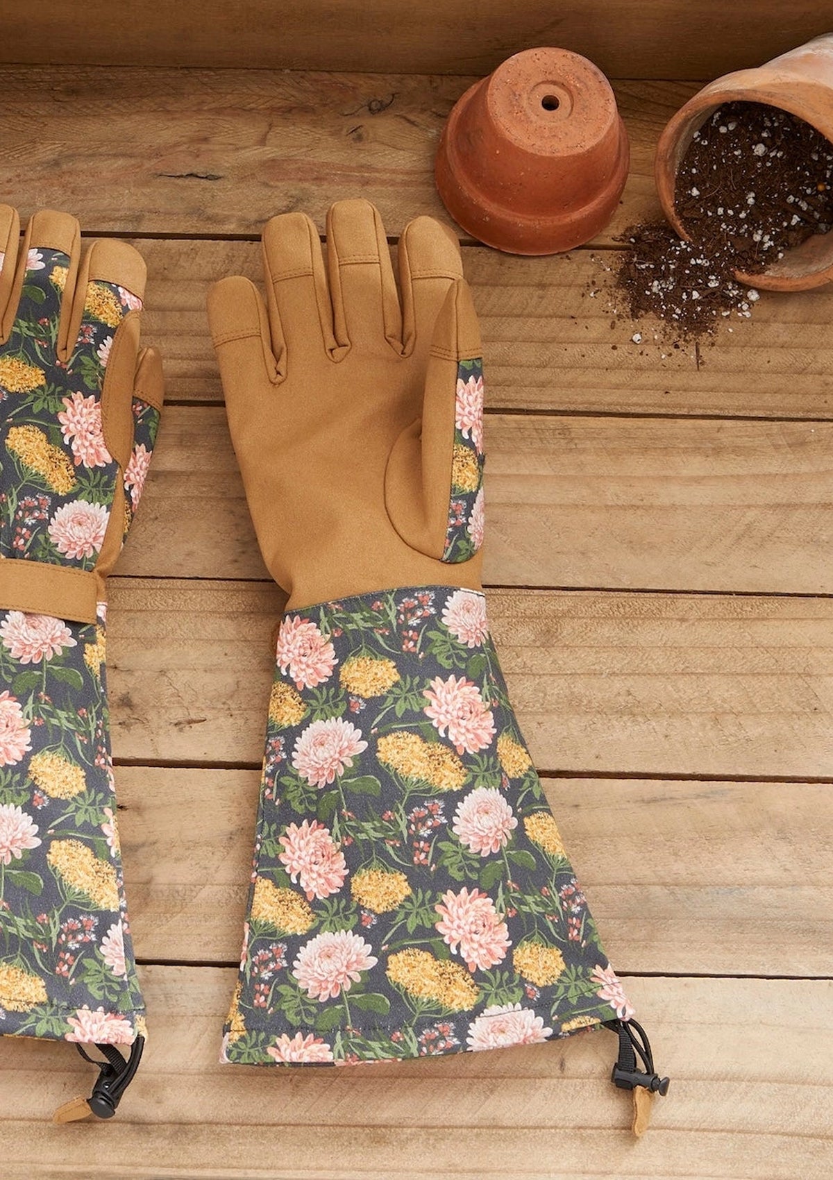 Dark Dhalia Garden Gloves