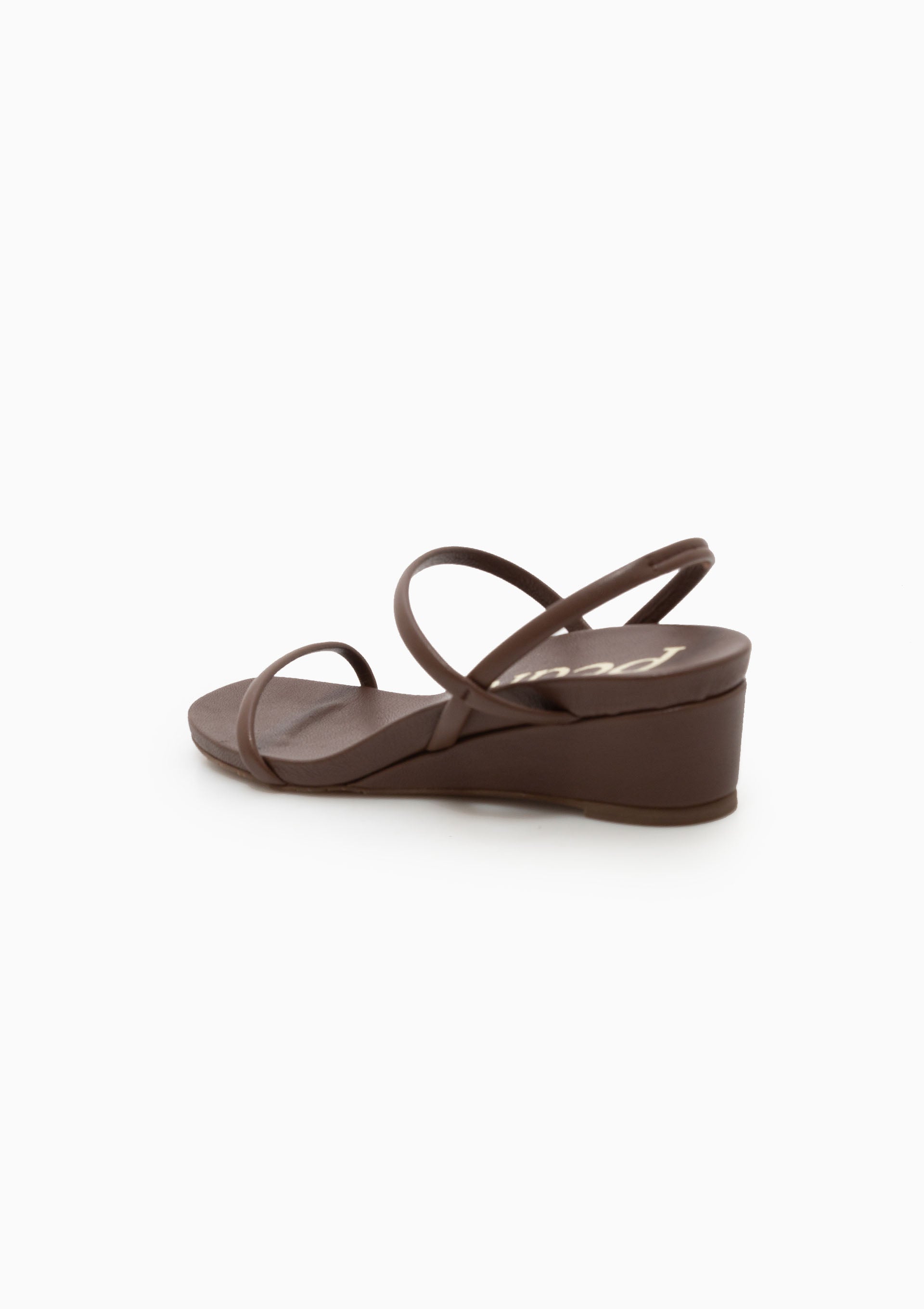 Wikta Wedge | Earth Caprine