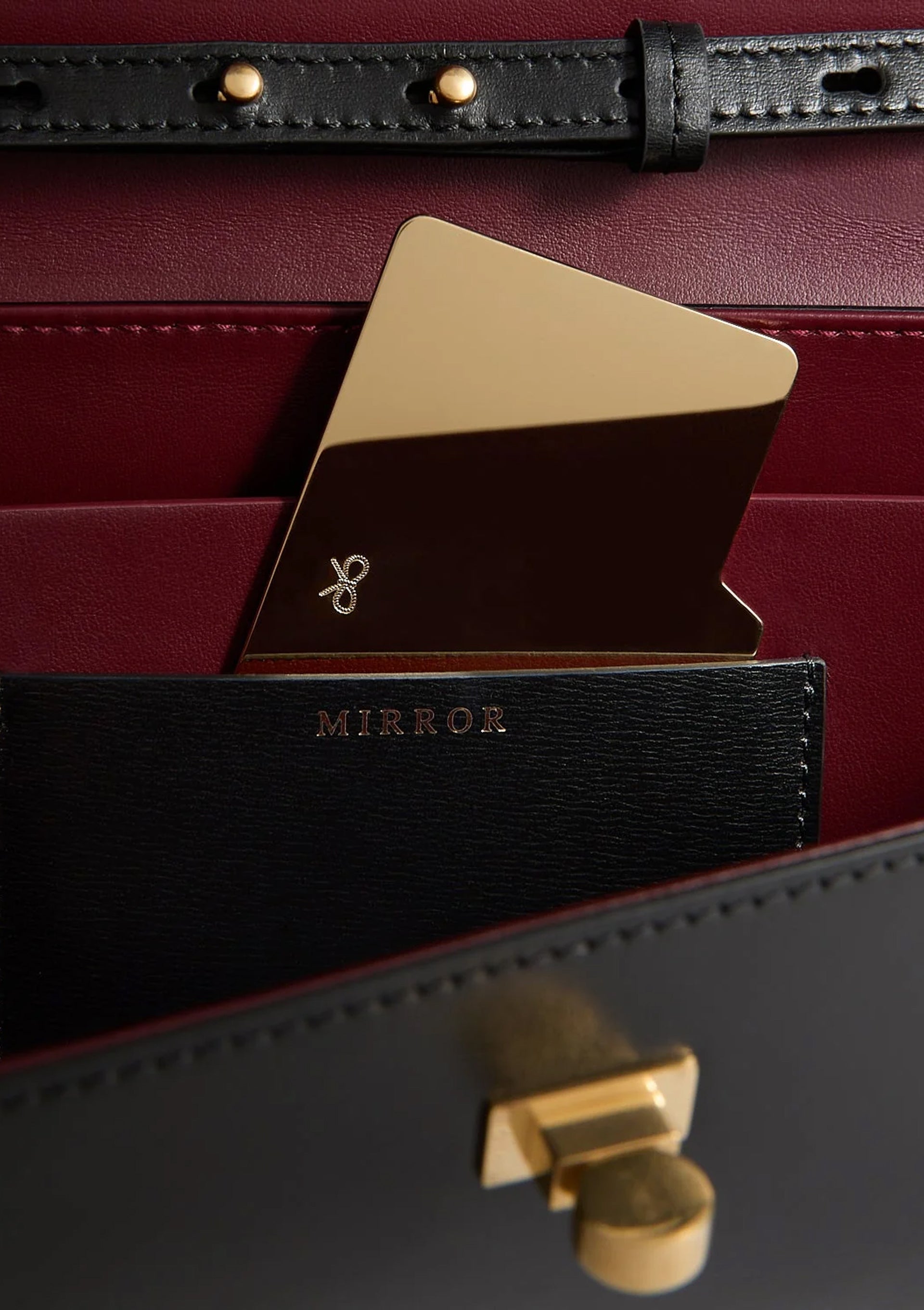 Mortimer Clutch | Black