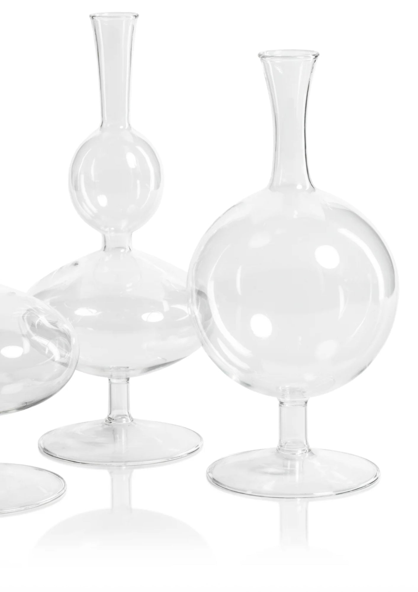 Lily Glass Footed Vase | Round