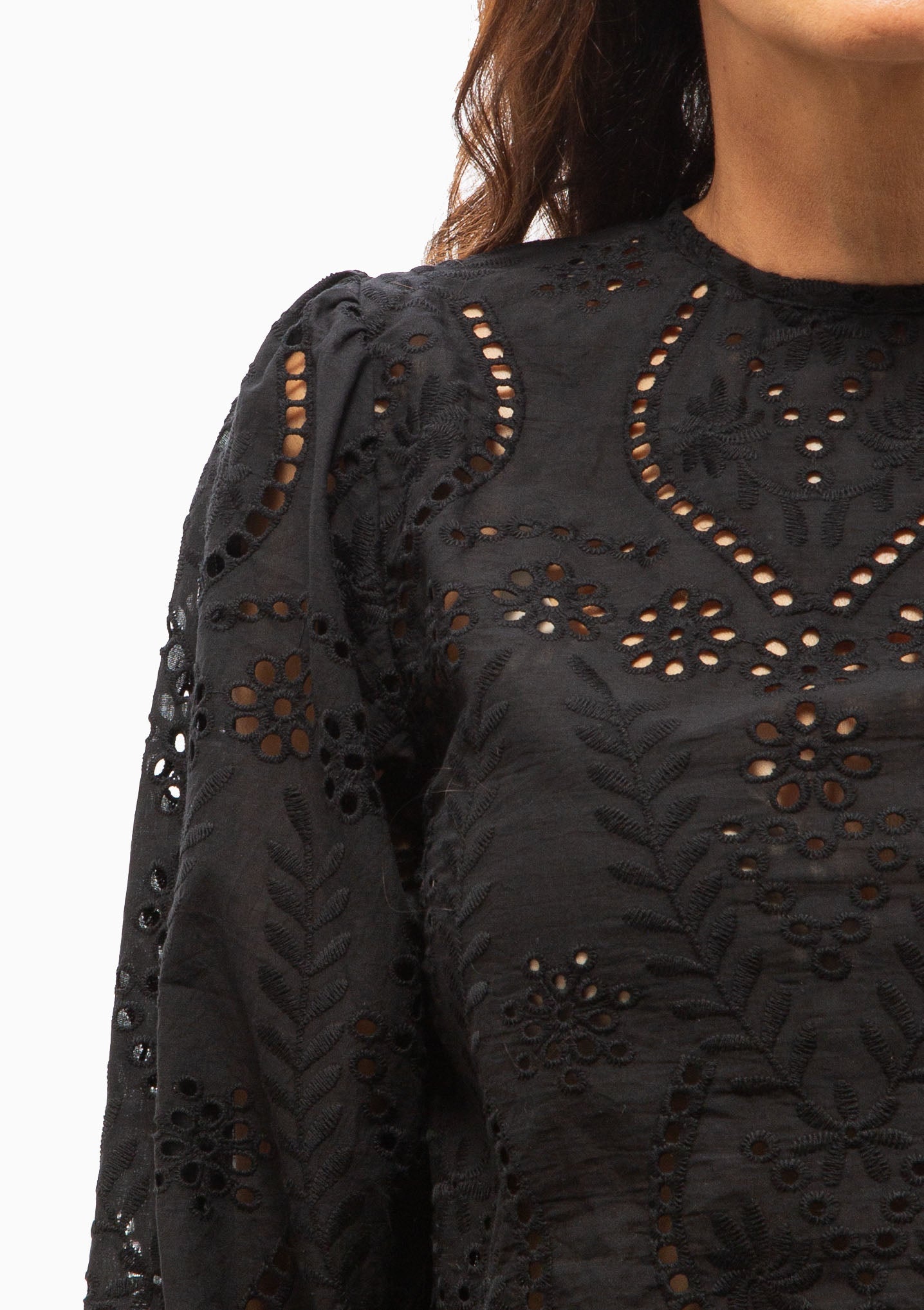 Lisa Top | Athena Embroidery Black